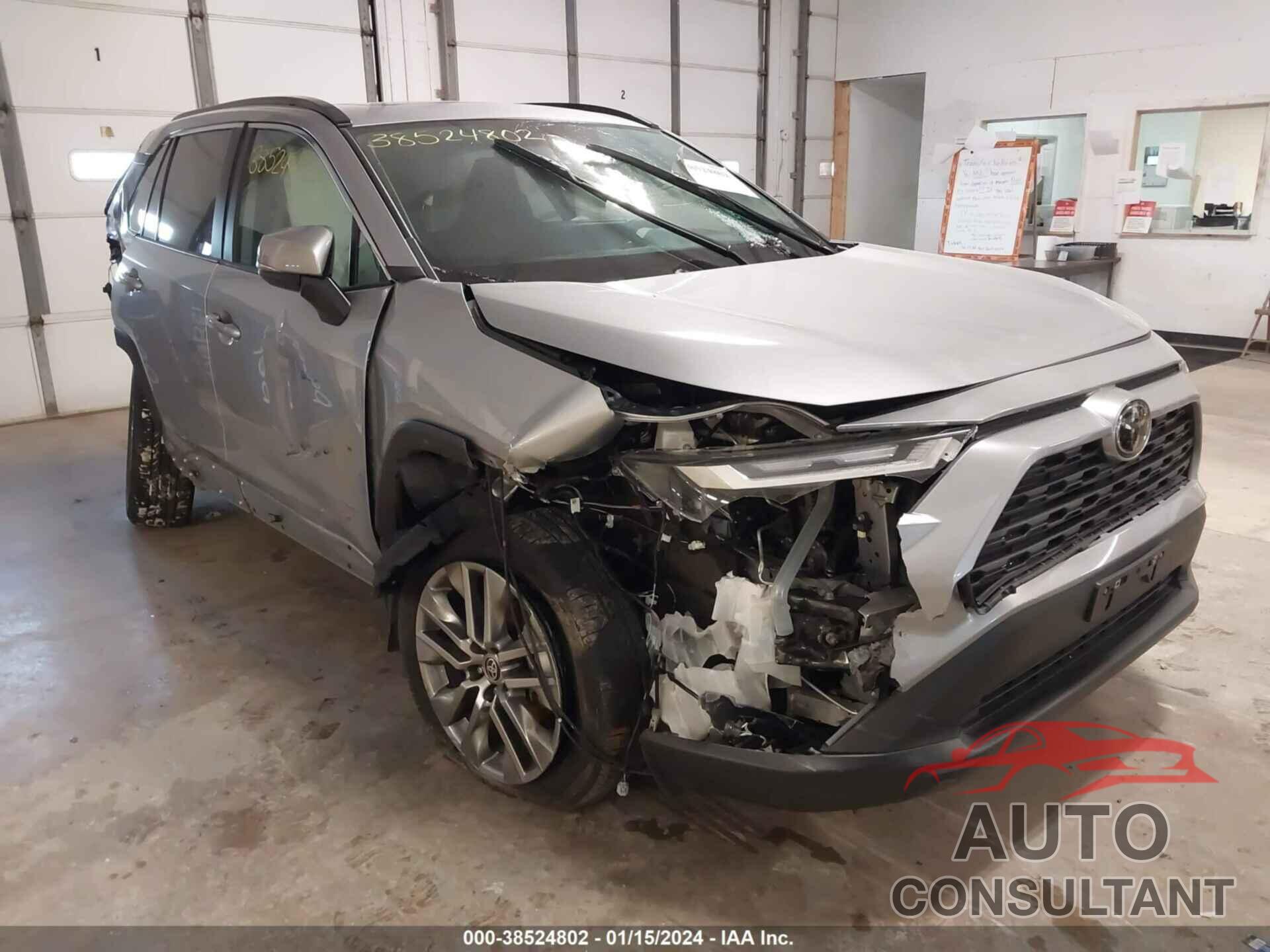 TOYOTA RAV4 2023 - 2T3A1RFV9PC337265