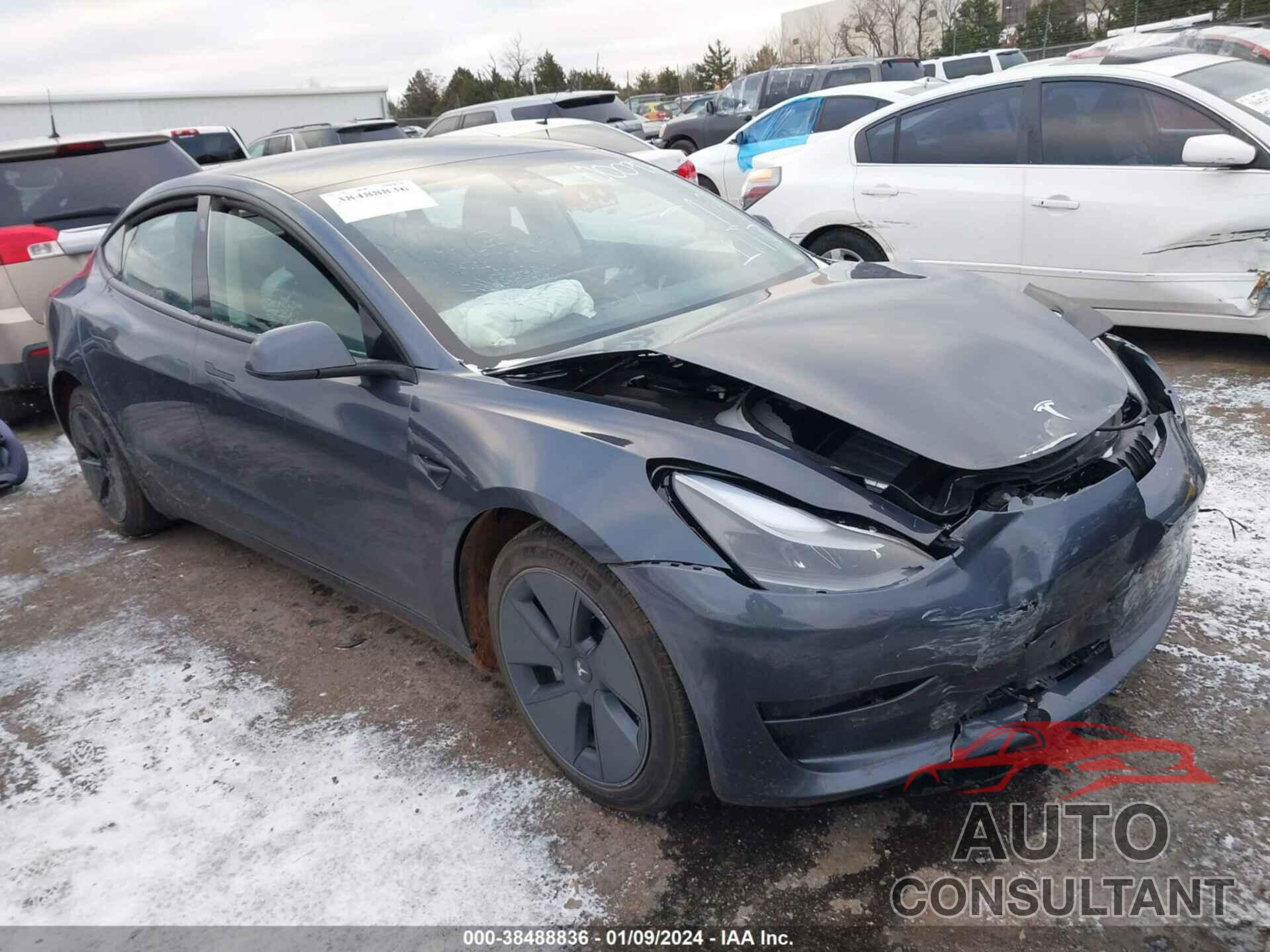 TESLA MODEL 3 2022 - 5YJ3E1EB2NF170092