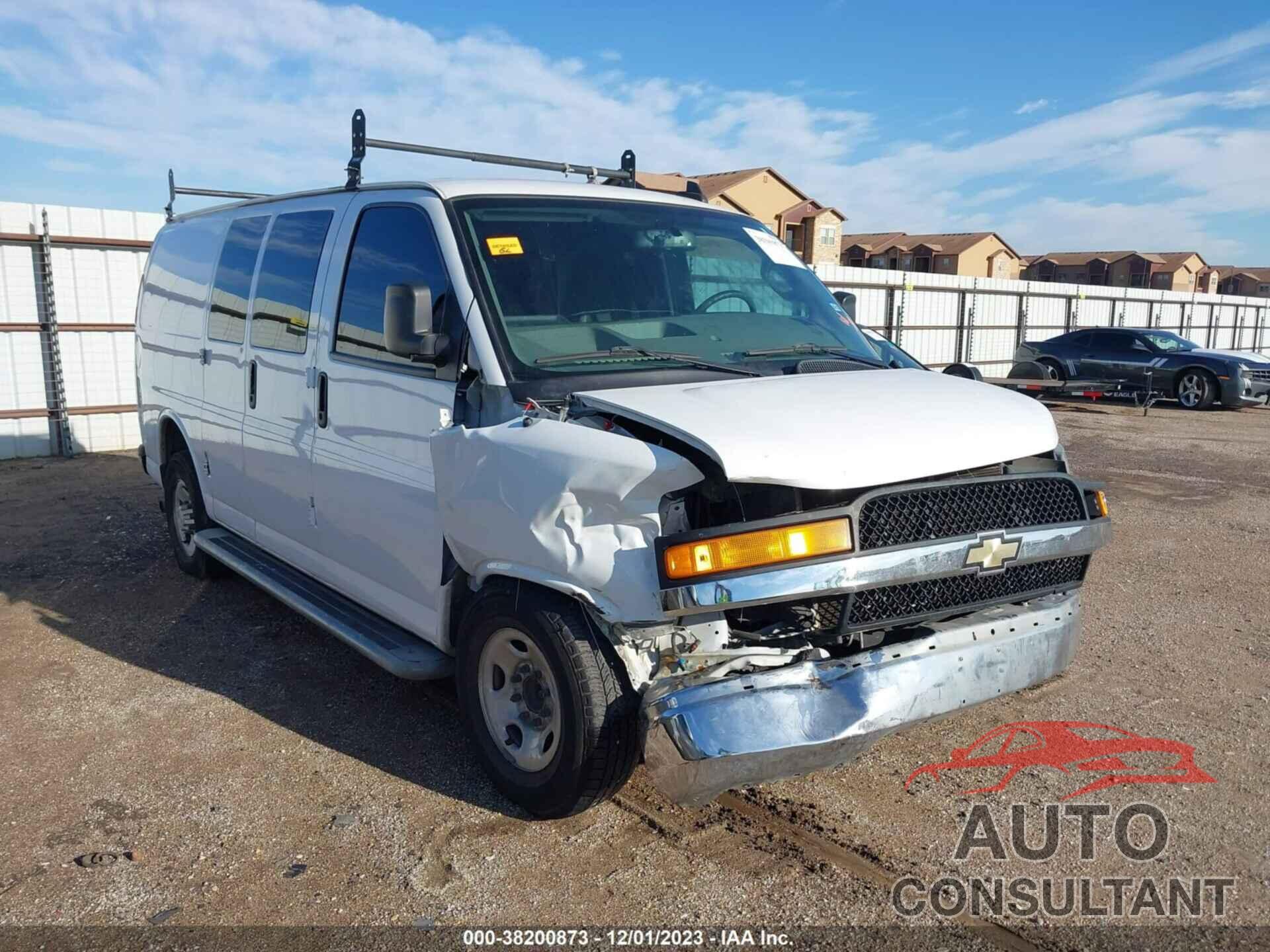 CHEVROLET EXPRESS 2500 2019 - 1GCWGAFG4K1310245