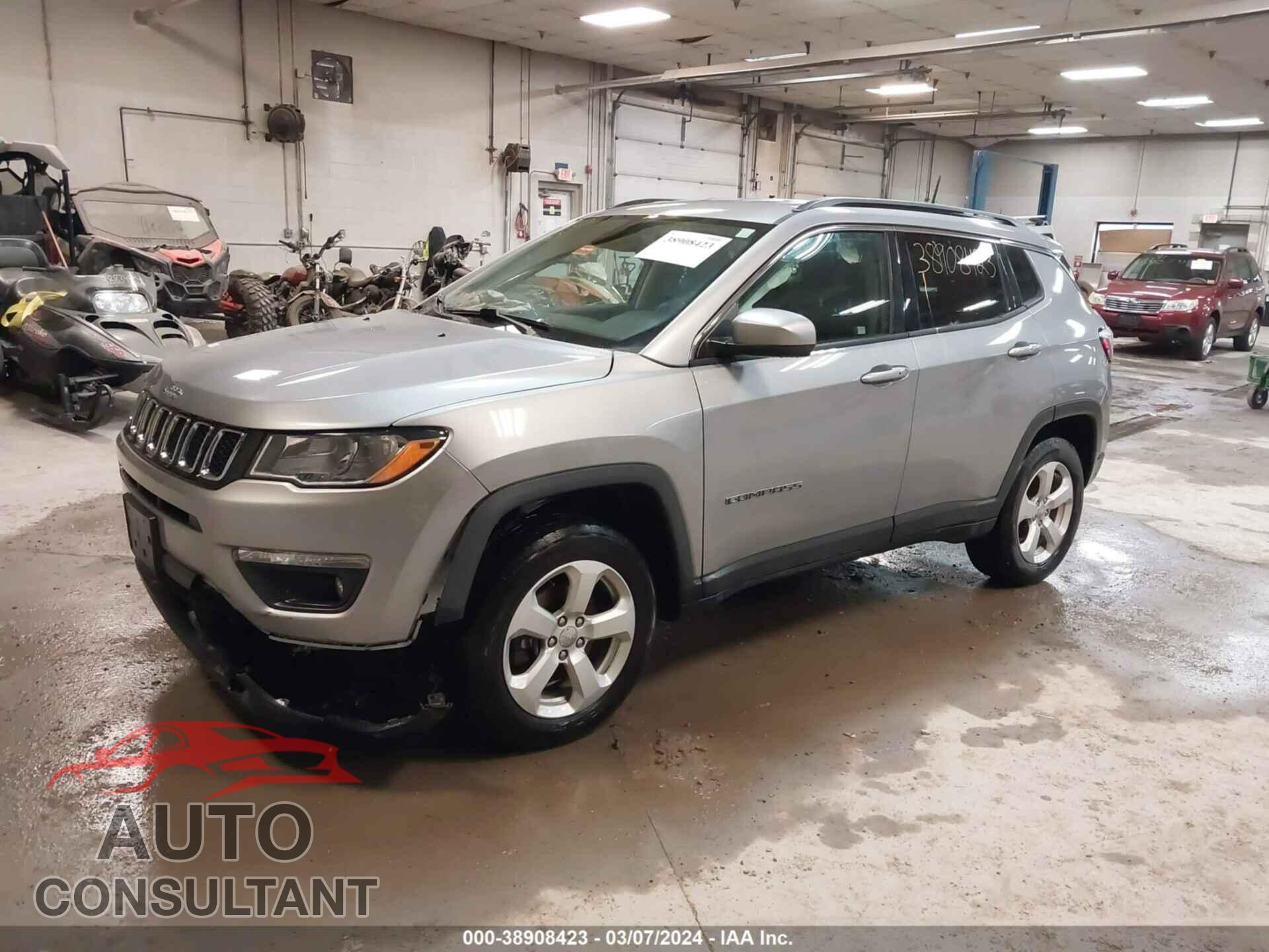 JEEP COMPASS 2018 - 3C4NJDBB3JT404102