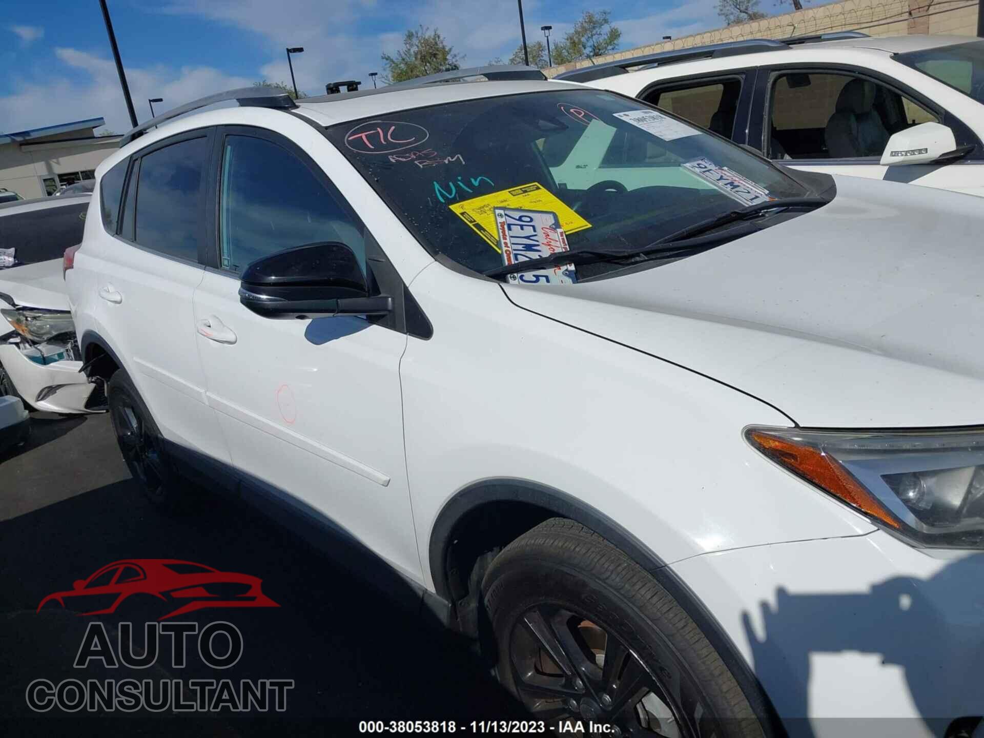 TOYOTA RAV4 2018 - 2T3NFREV1JW450220