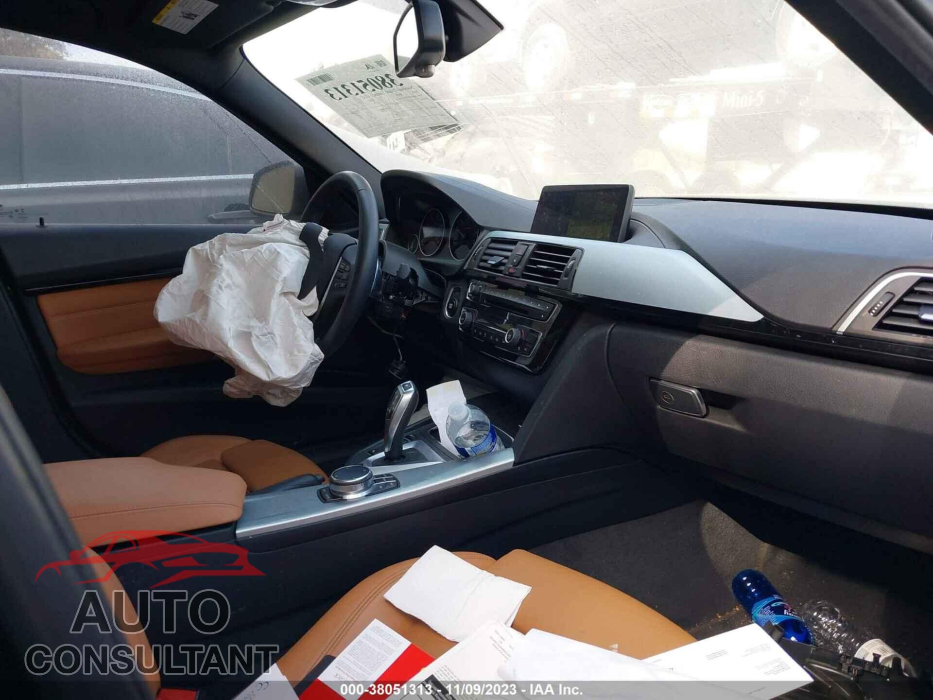 BMW 330E 2018 - WBA8E1C53JA178334
