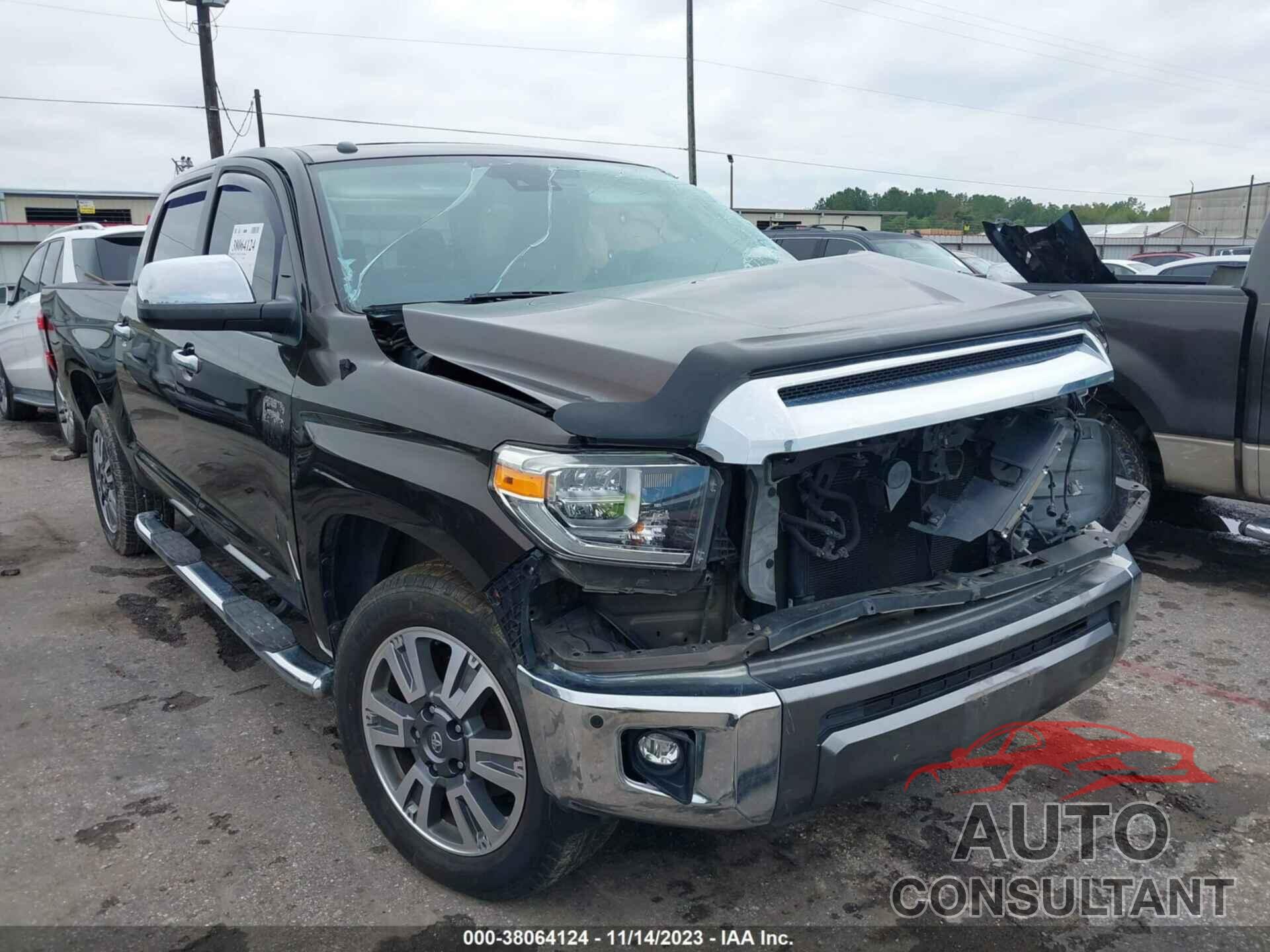 TOYOTA TUNDRA 2018 - 5TFAW5F18JX725922