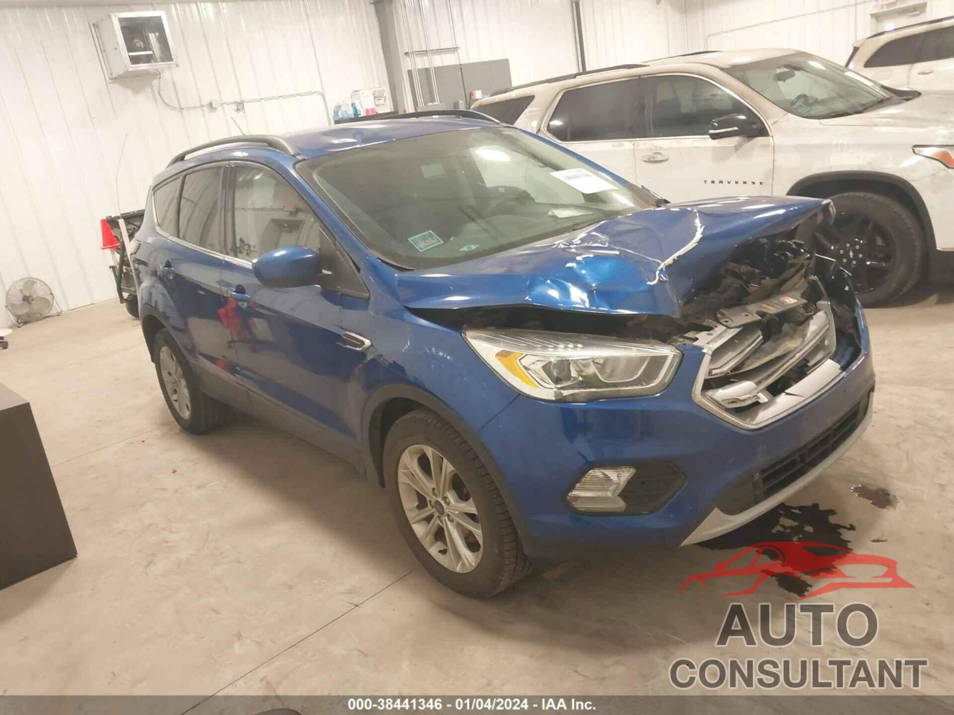 FORD ESCAPE 2017 - 1FMCU9GD0HUD08719