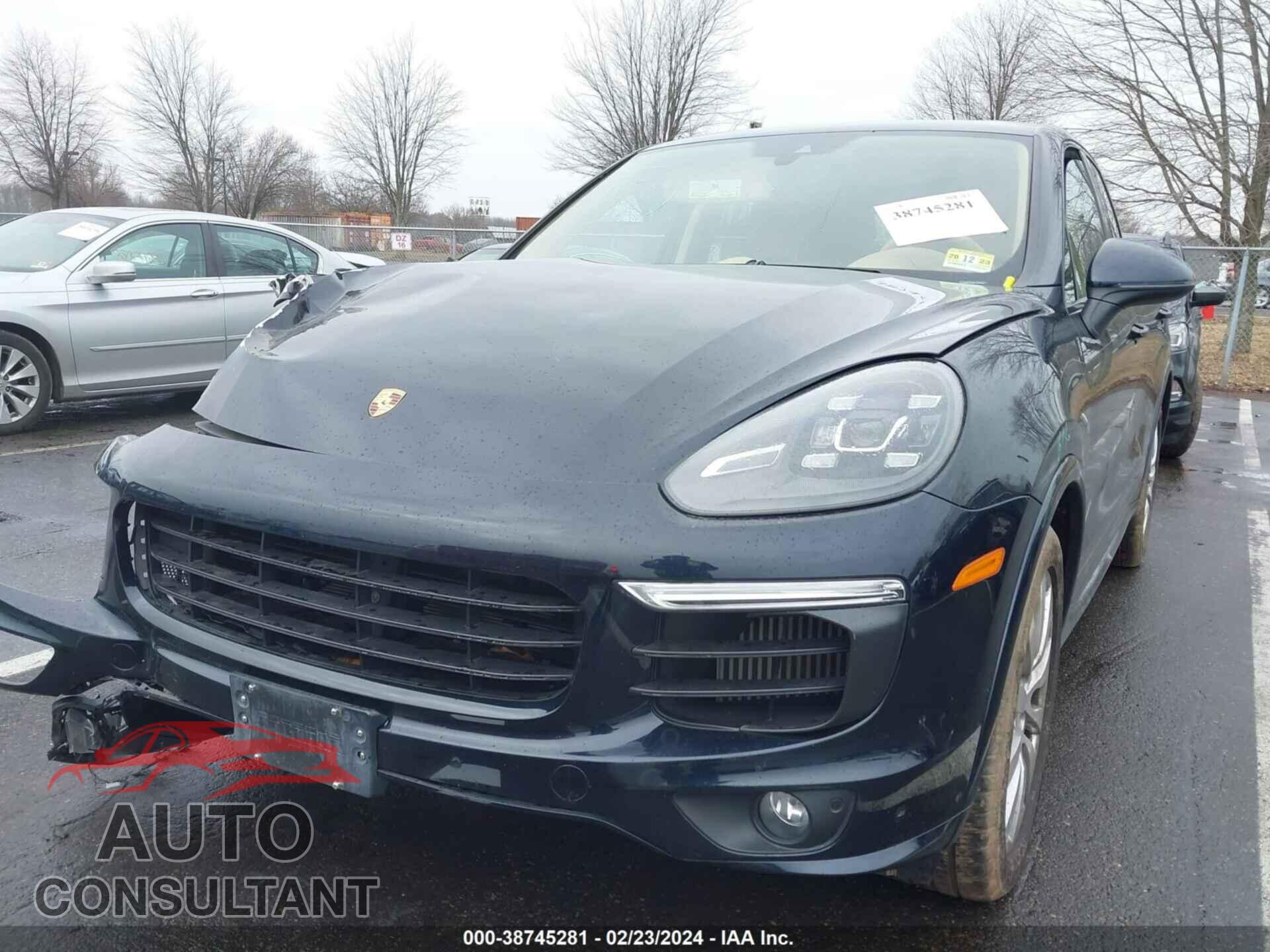 PORSCHE CAYENNE 2016 - WP1AB2A29GLA97054