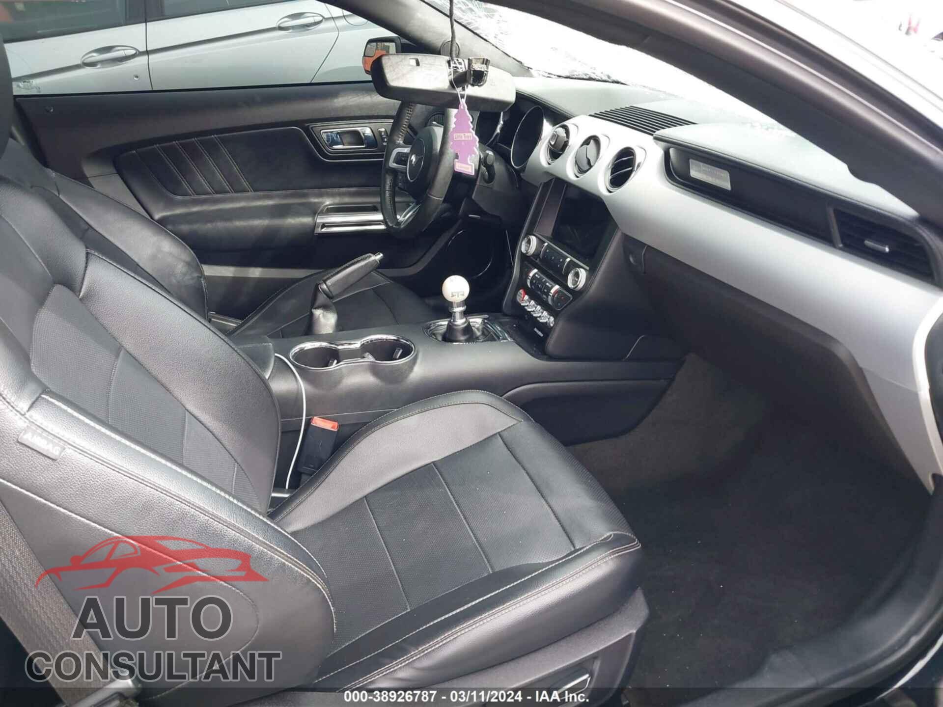 FORD MUSTANG 2017 - 1FA6P8CF2H5286779