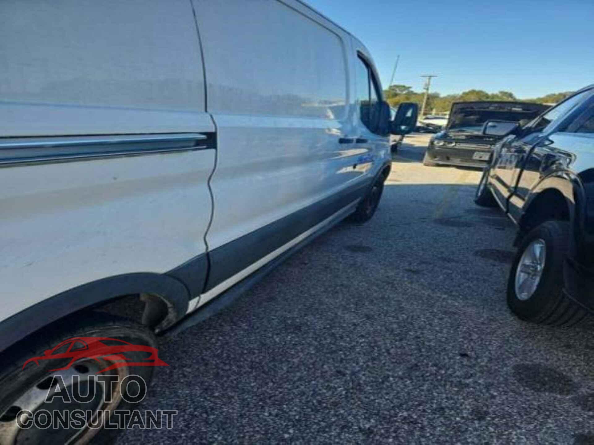 FORD TRANSIT 2016 - 1FTYE1YM4GKB48832