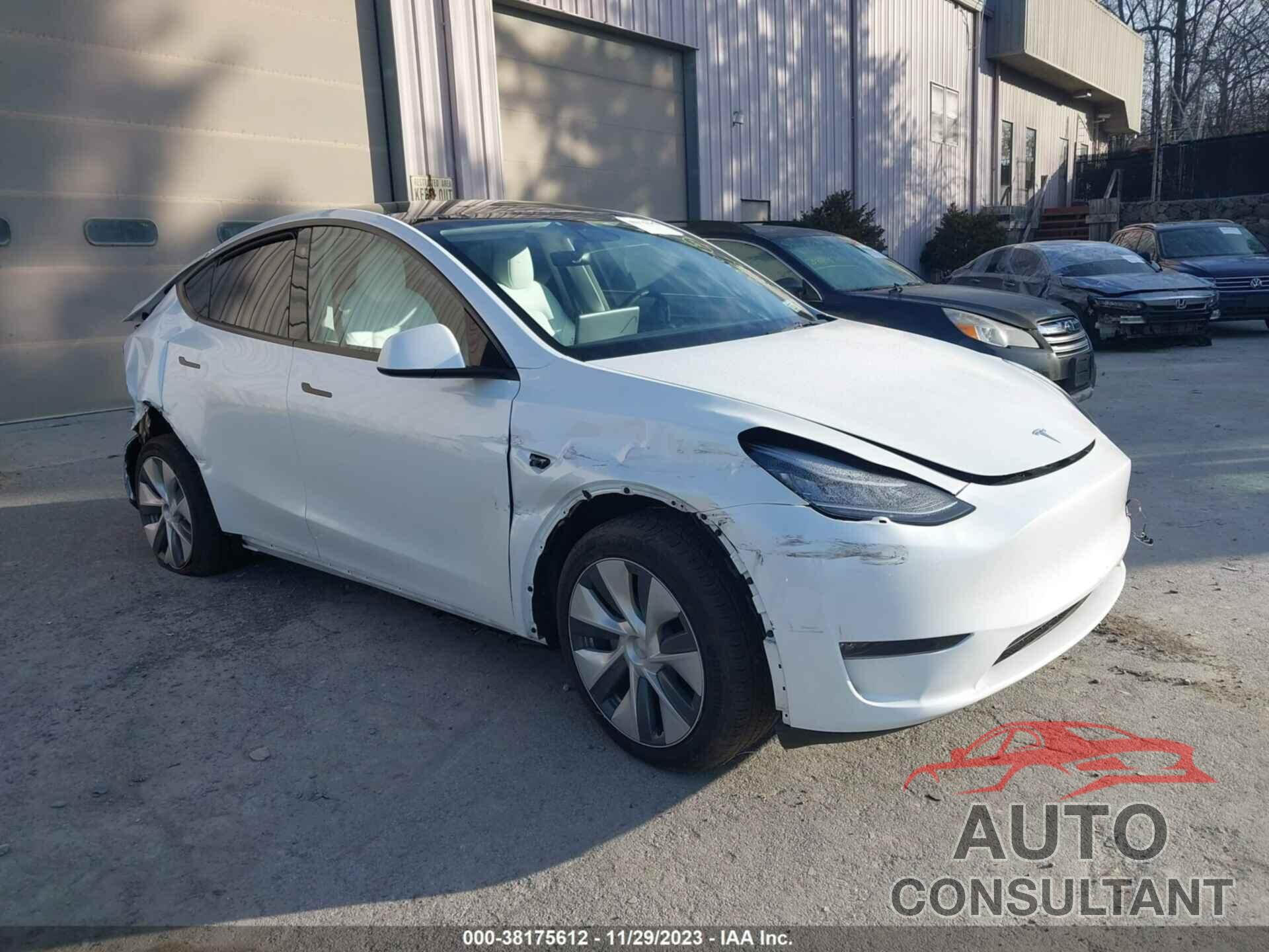 TESLA MODEL Y 2023 - 7SAYGDEE9PA104928