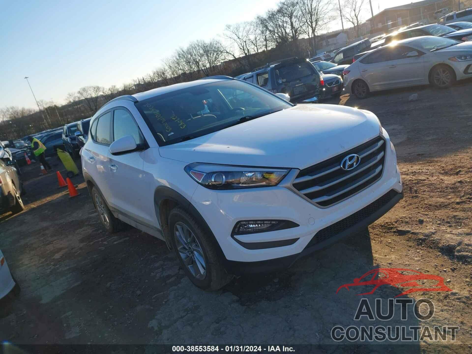 HYUNDAI TUCSON 2018 - KM8J33A47JU727043