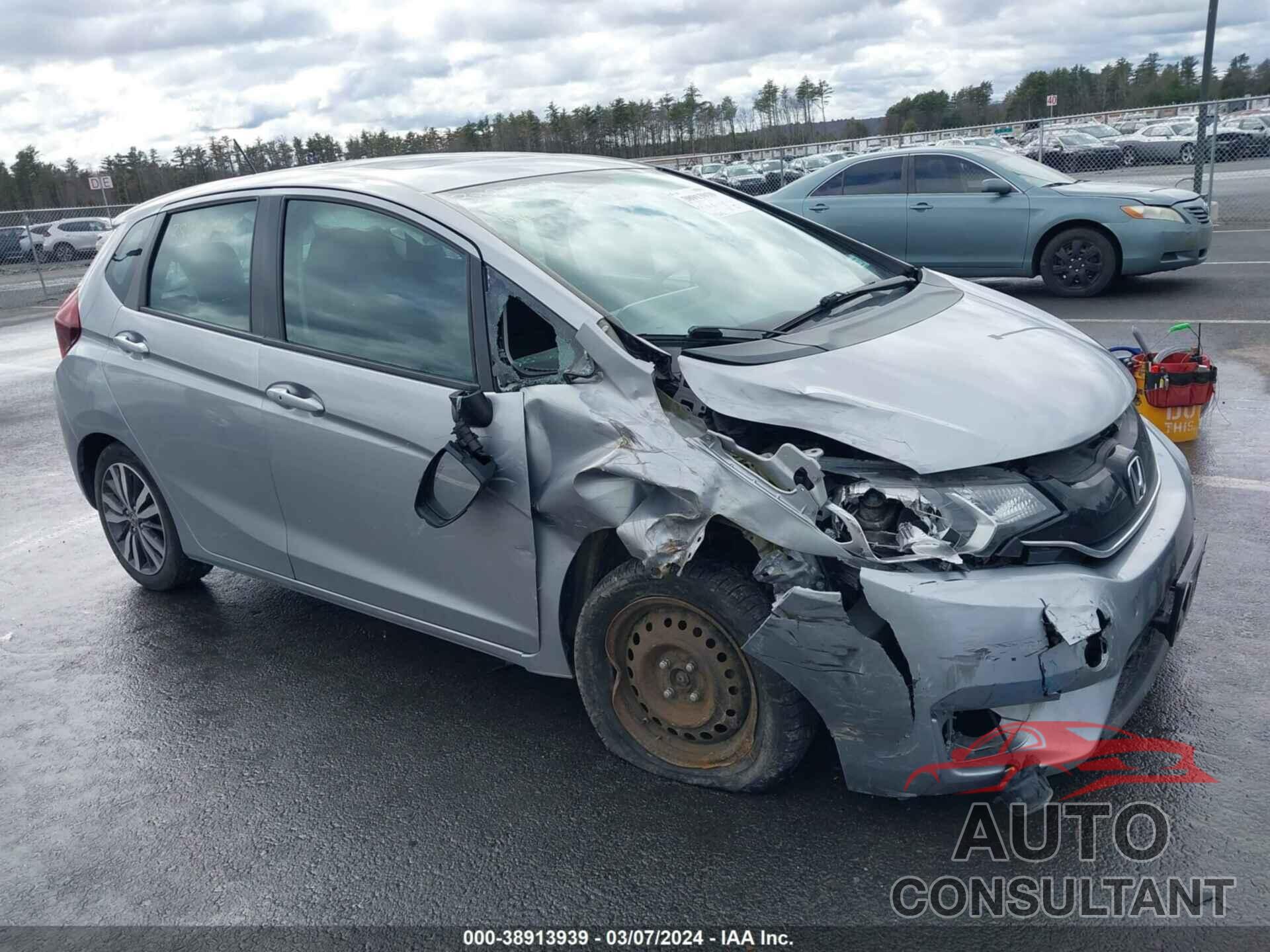 HONDA FIT 2017 - 3HGGK5G79HM707181