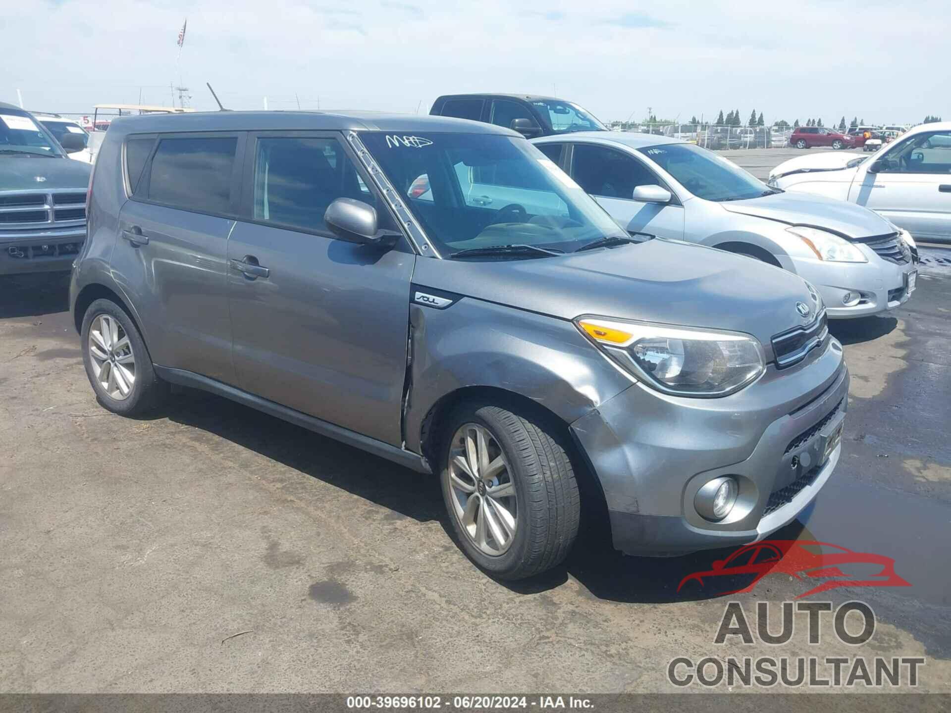 KIA SOUL 2018 - KNDJP3A53J7556260