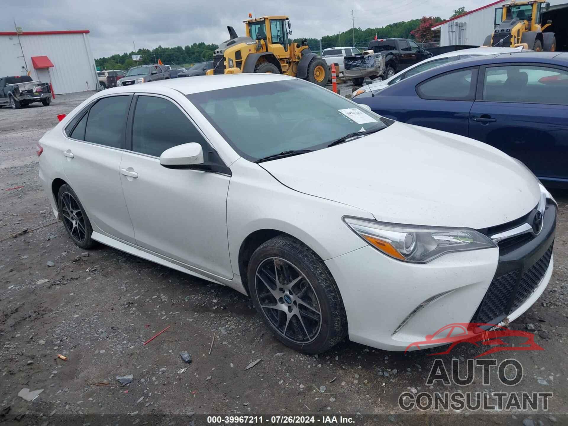 TOYOTA CAMRY 2017 - 4T1BF1FK6HU282909