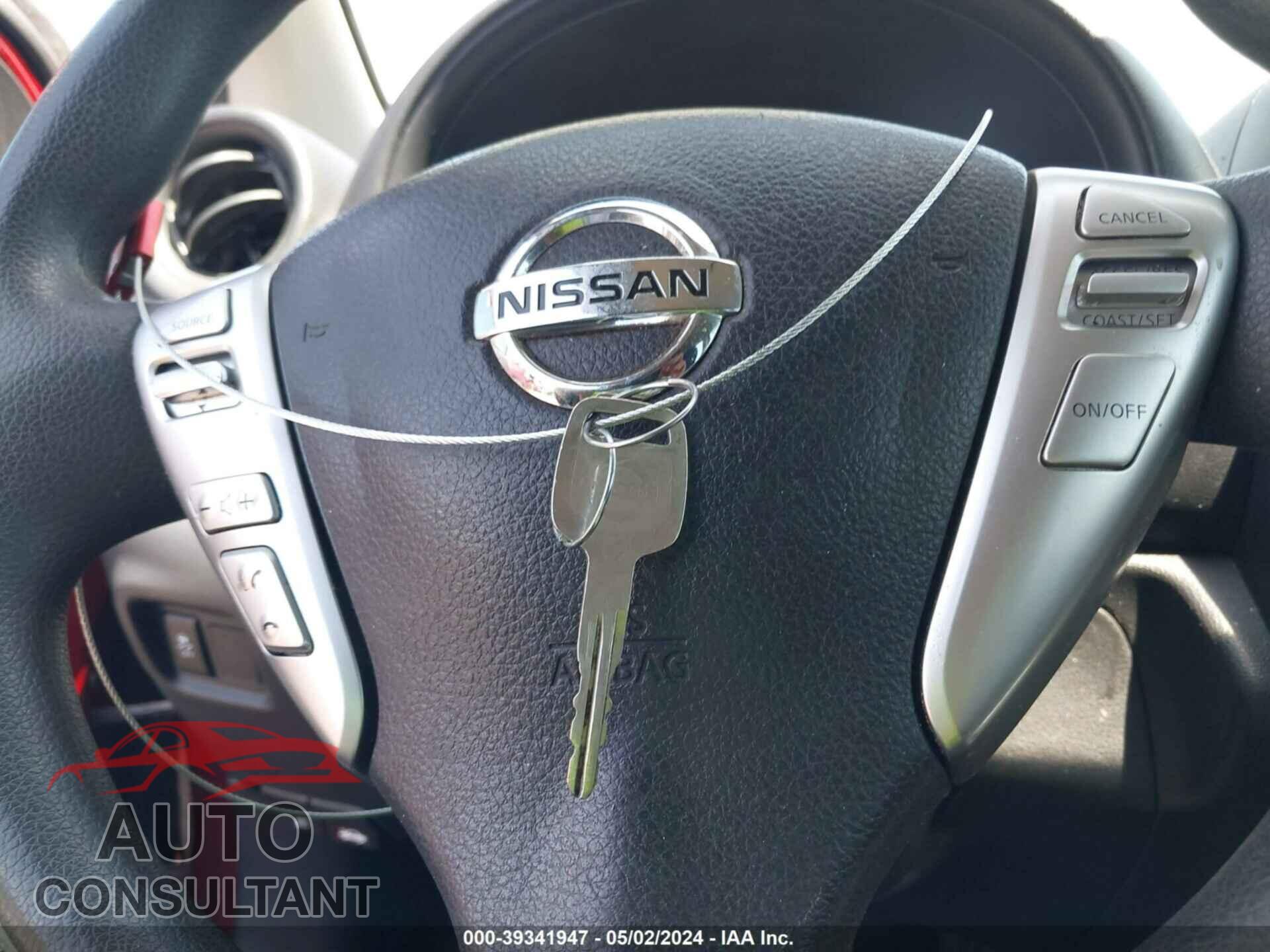 NISSAN VERSA 2017 - 3N1CN7AP3HL885105