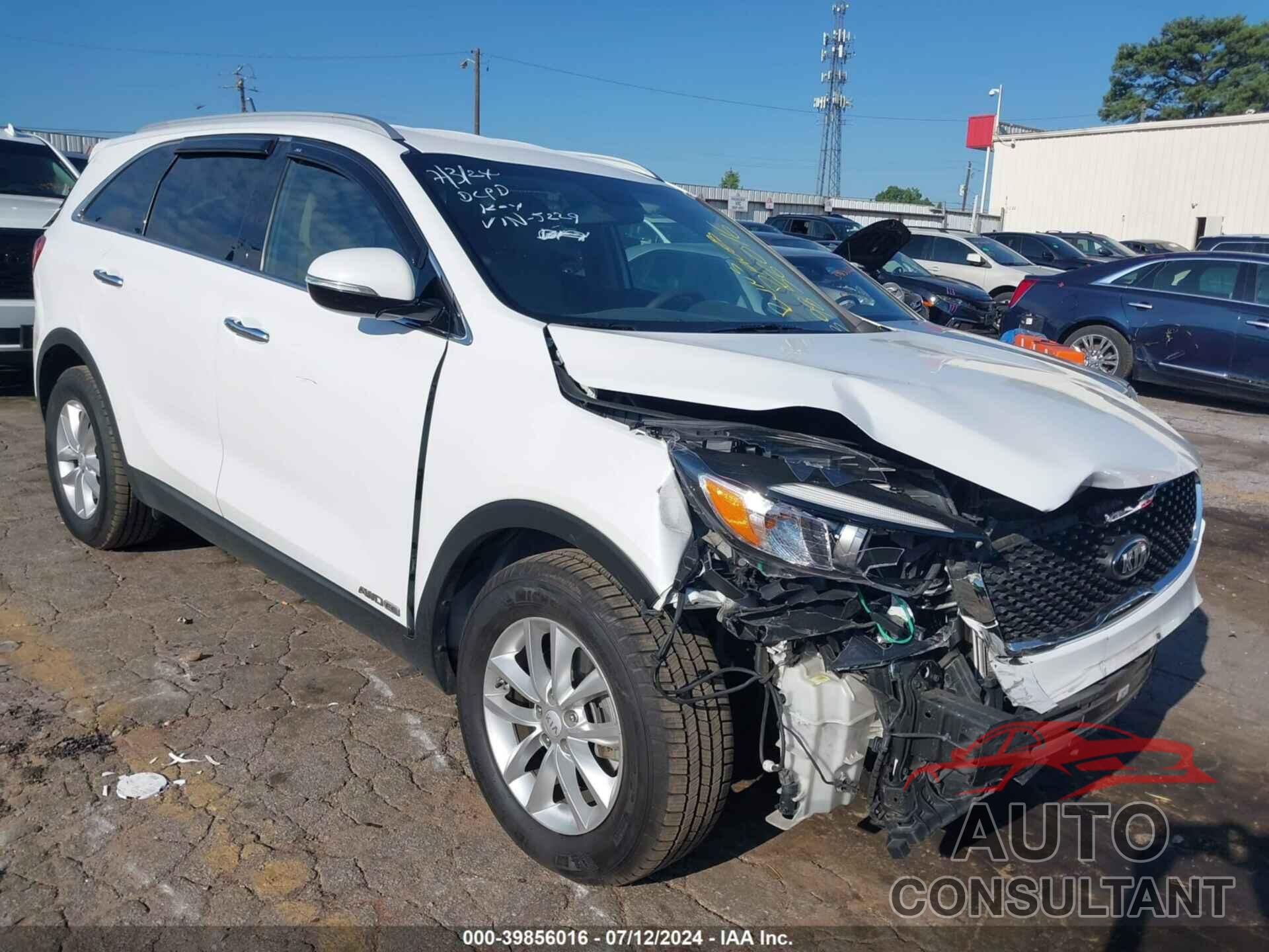 KIA SORENTO 2017 - 5XYPGDA54HG335229