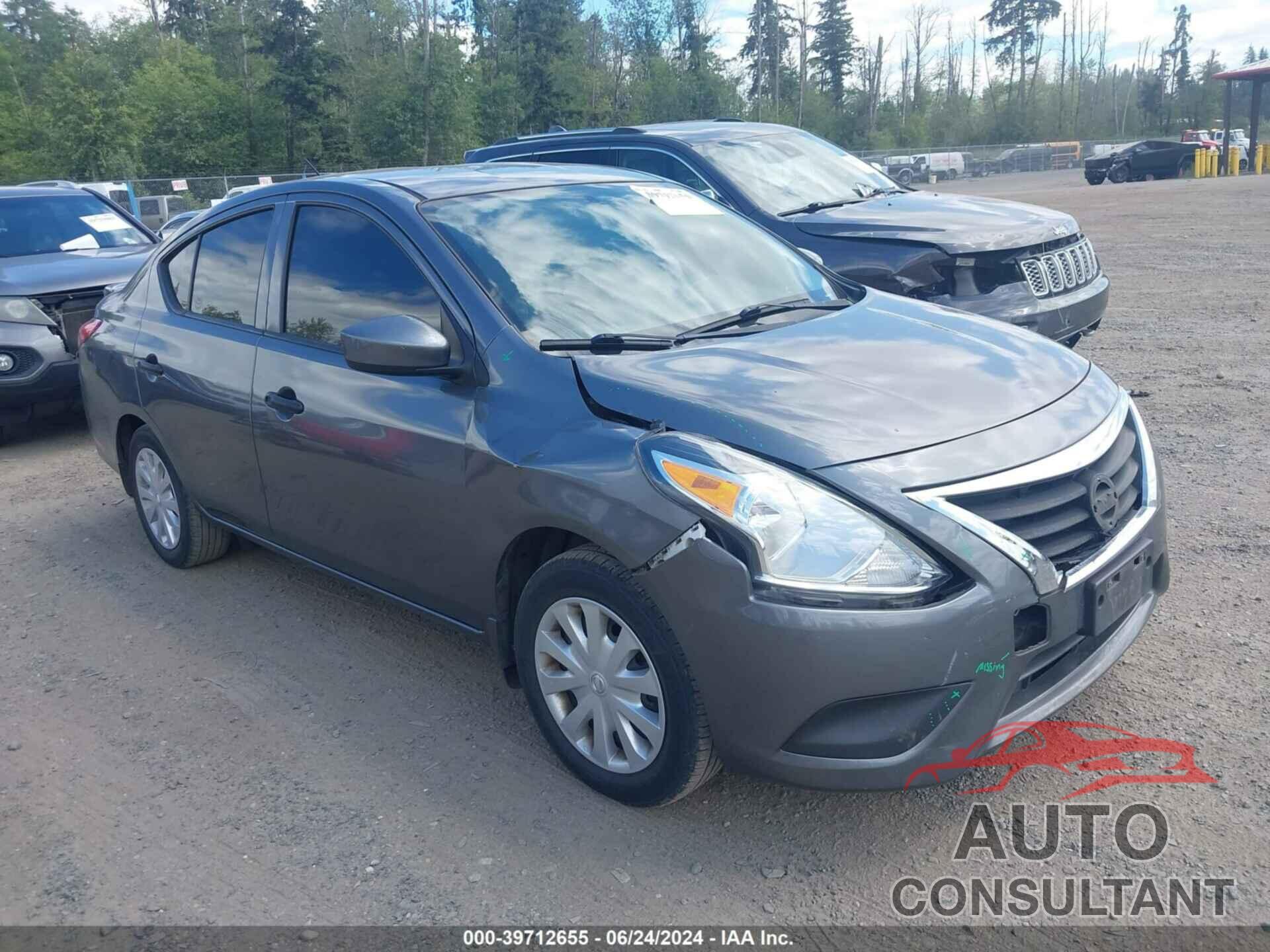 NISSAN VERSA 2017 - 3N1CN7AP3HL807973