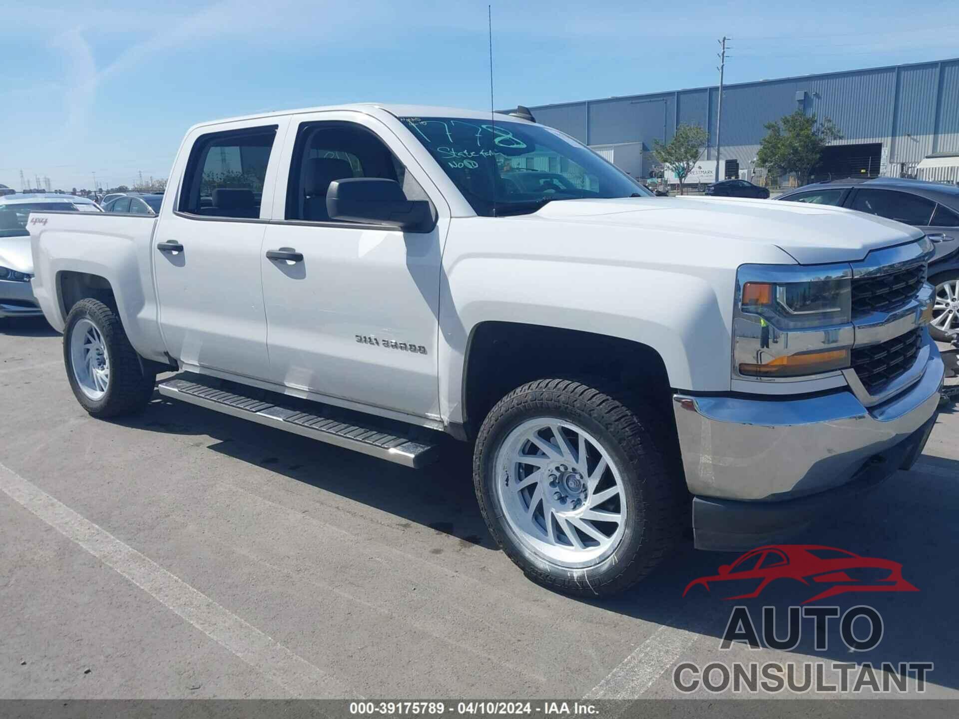 CHEVROLET SILVERADO 1500 2017 - 3GCUKNEC3HG189116