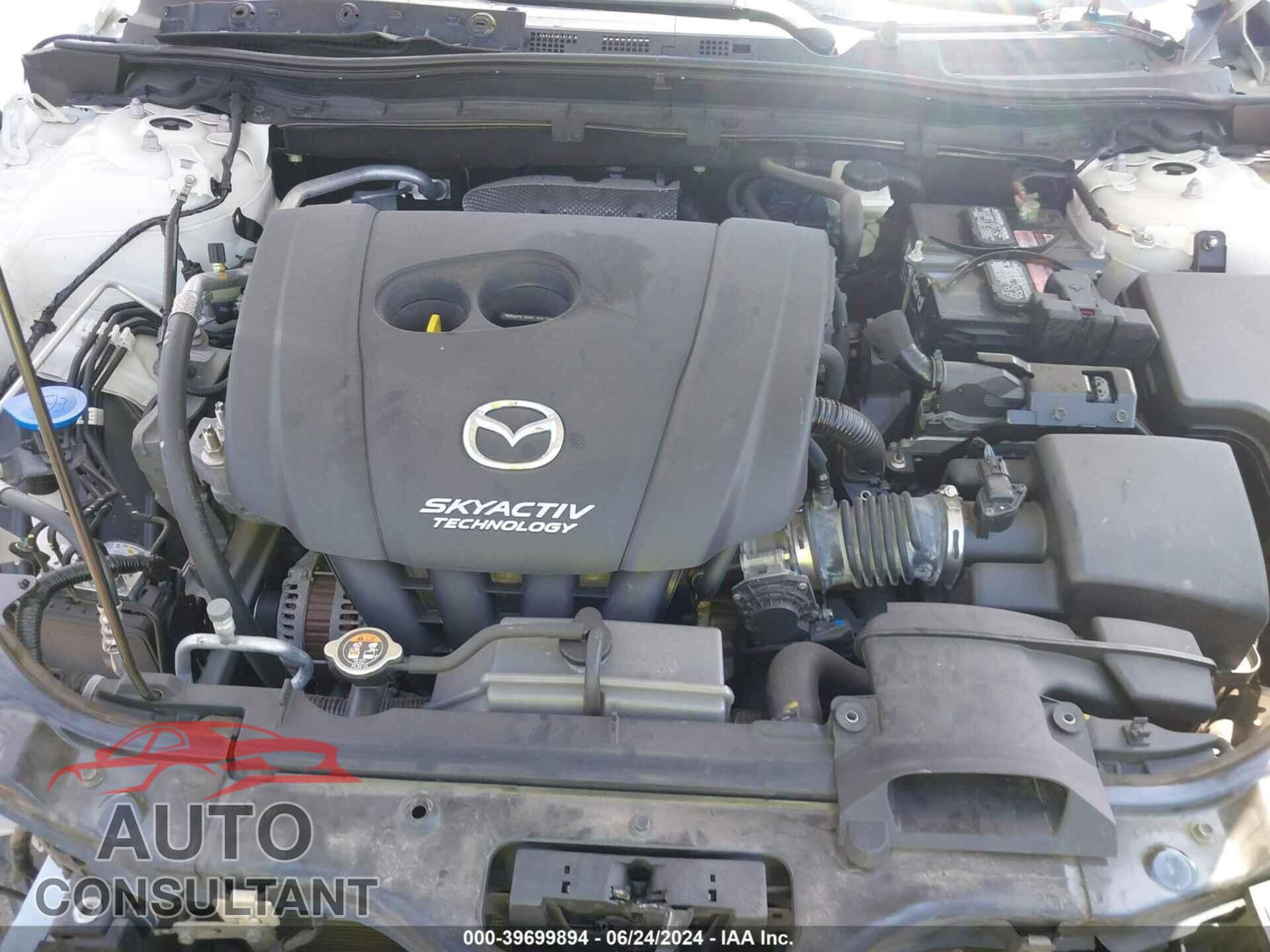 MAZDA MAZDA3 2017 - 3MZBN1U74HM109638