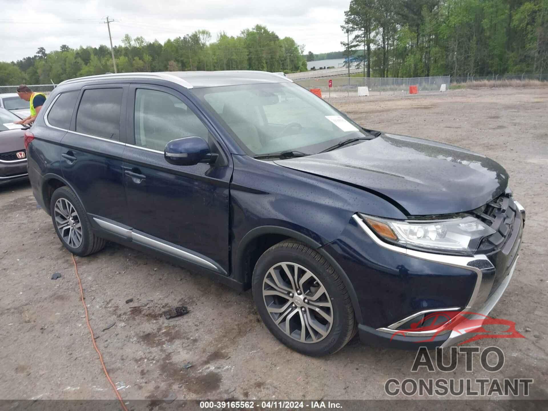 MITSUBISHI OUTLANDER 2017 - JA4AD3A37HZ029418