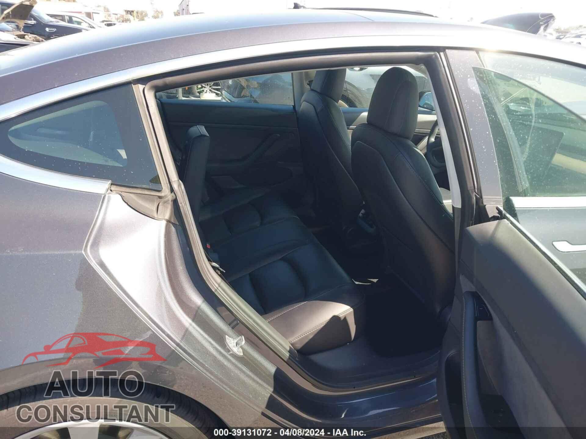TESLA MODEL 3 2020 - 5YJ3E1EA3LF806135