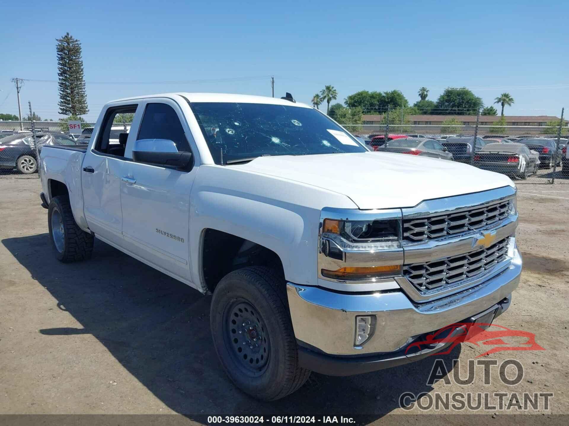 CHEVROLET SILVERADO 1500 2018 - 3GCUKRECXJG437407
