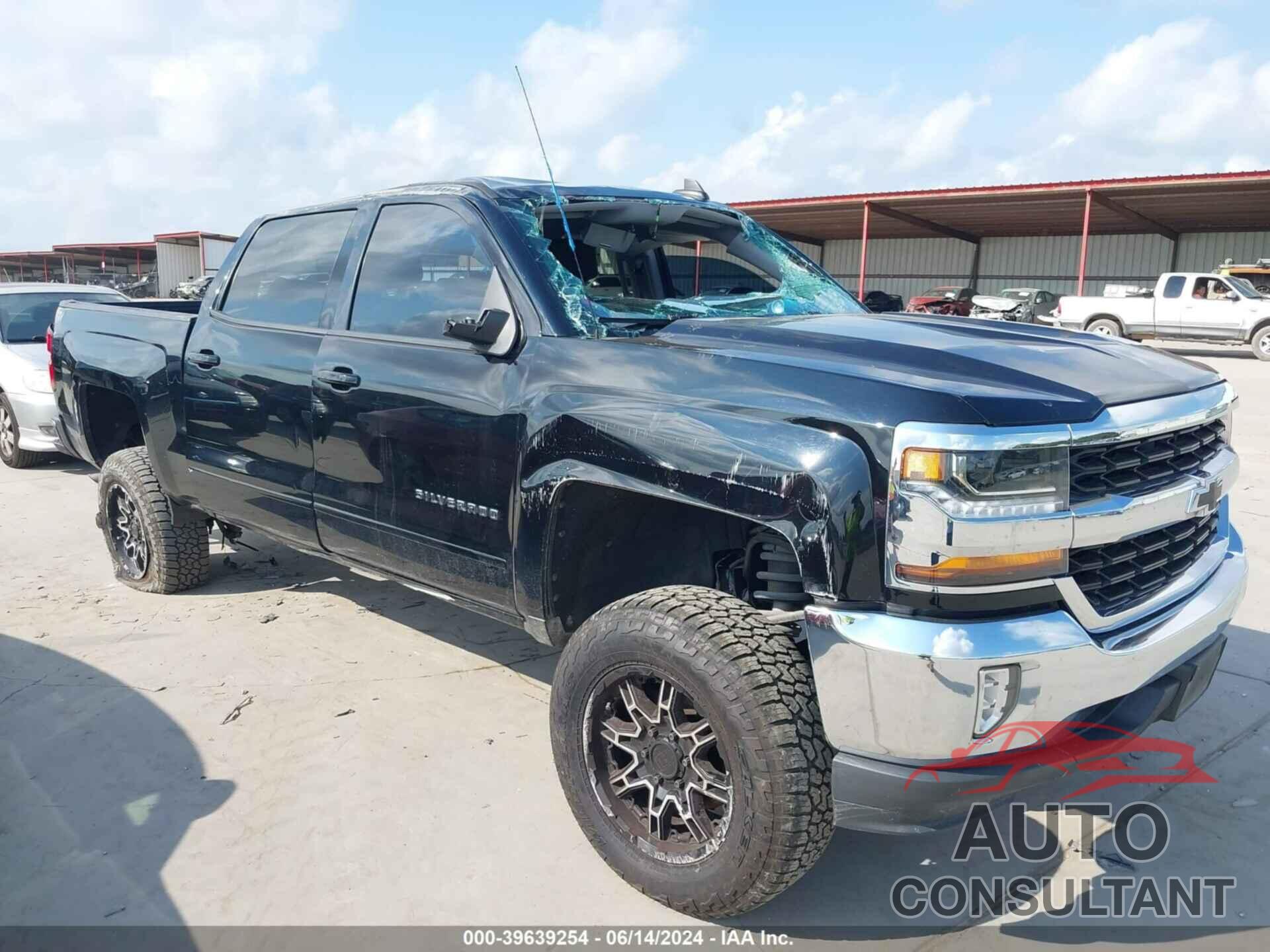 CHEVROLET SILVERADO 1500 2018 - 3GCPCREC4JG553695