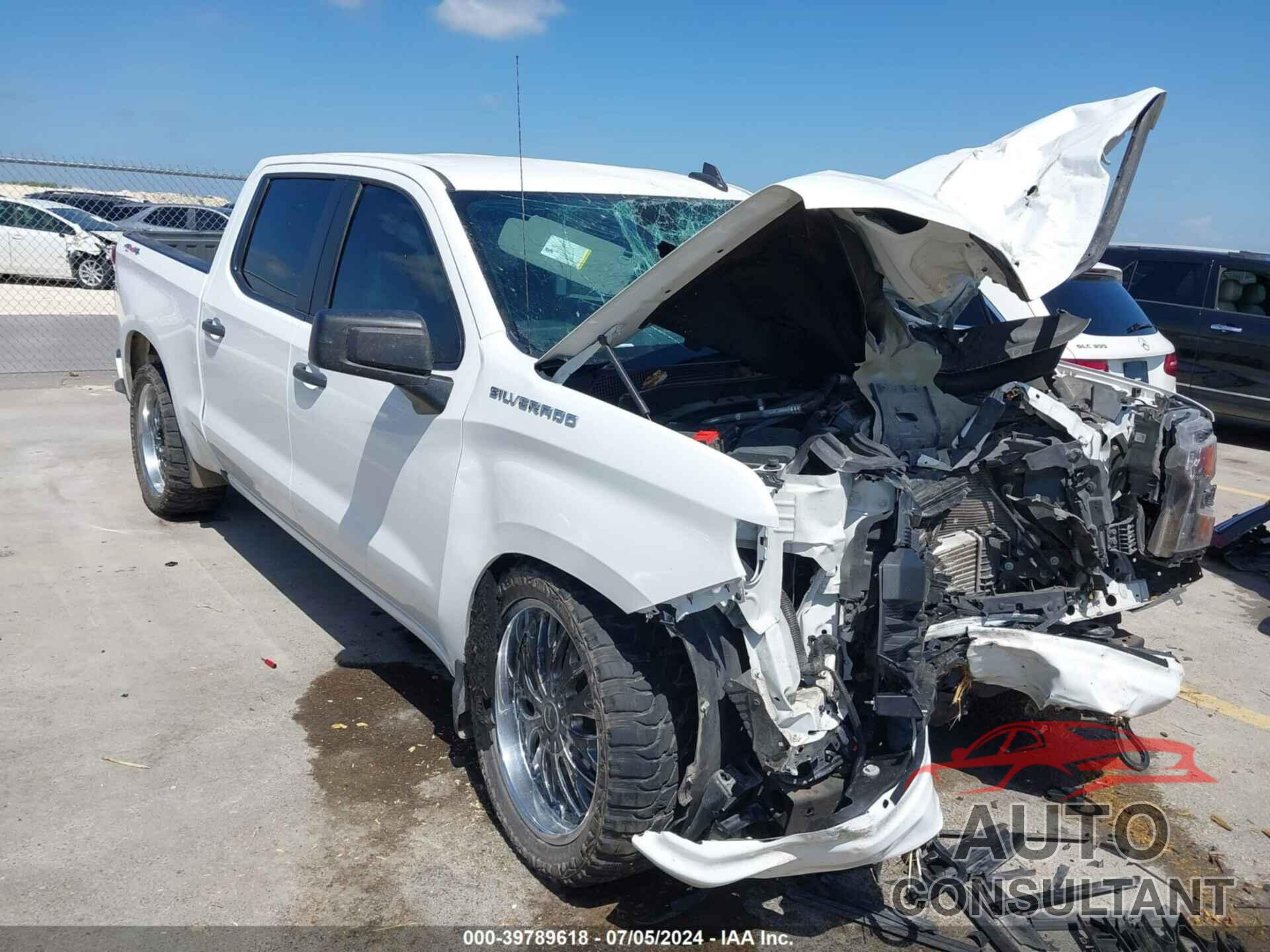 CHEVROLET SILVERADO 1500 2022 - 3GCPDBEK6NG630312
