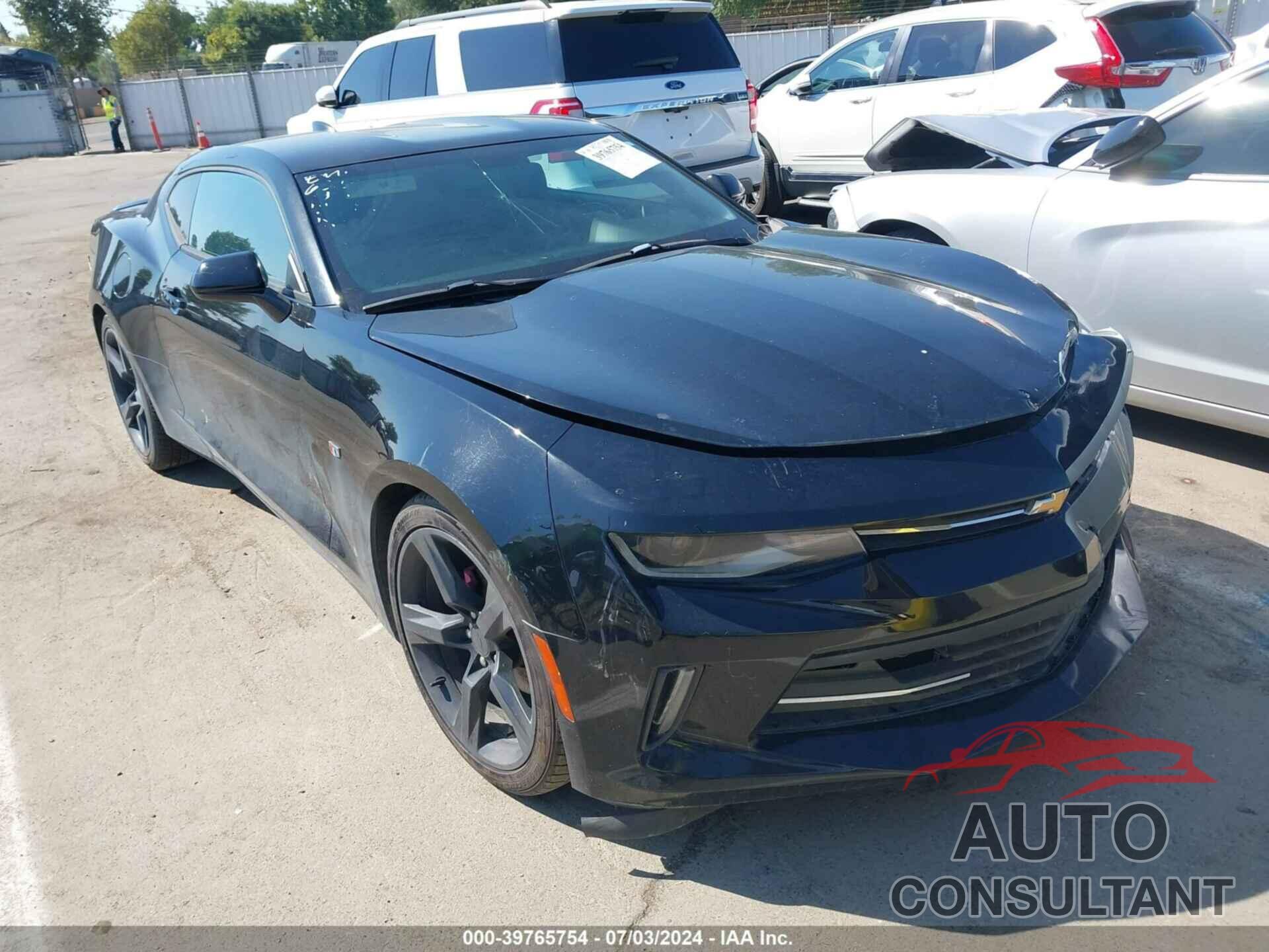 CHEVROLET CAMARO 2018 - 1G1FB1RS5J0179998