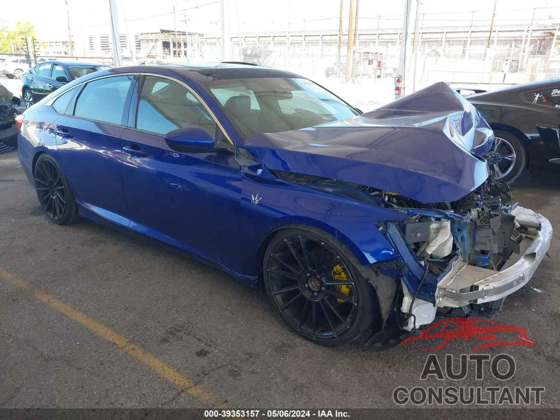 HONDA ACCORD 2018 - 1HGCV2F31JA036997