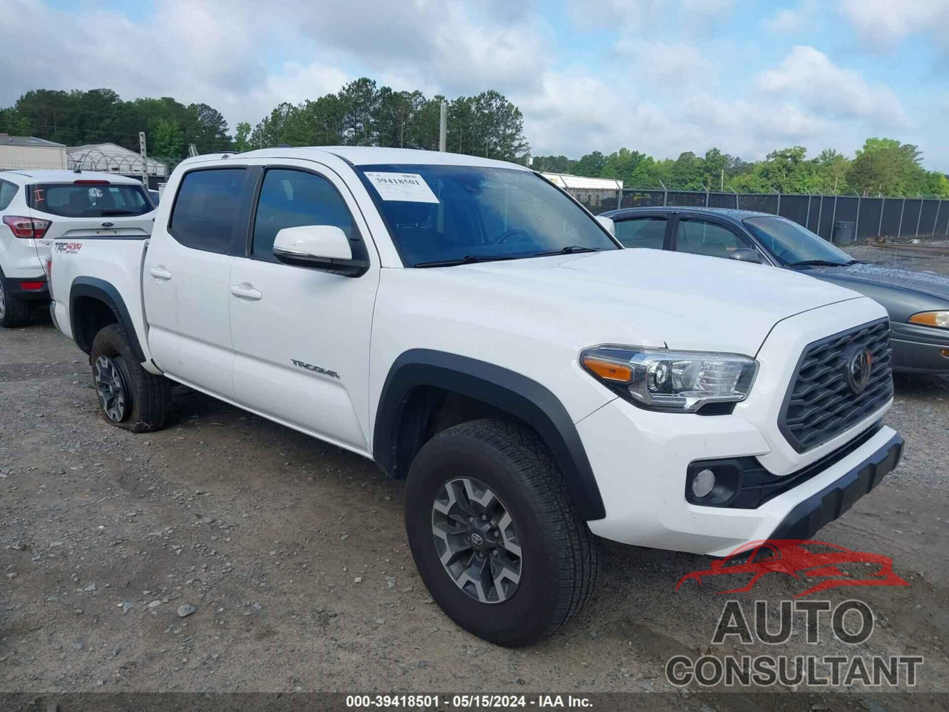 TOYOTA TACOMA 2022 - 3TMCZ5AN8NM493893