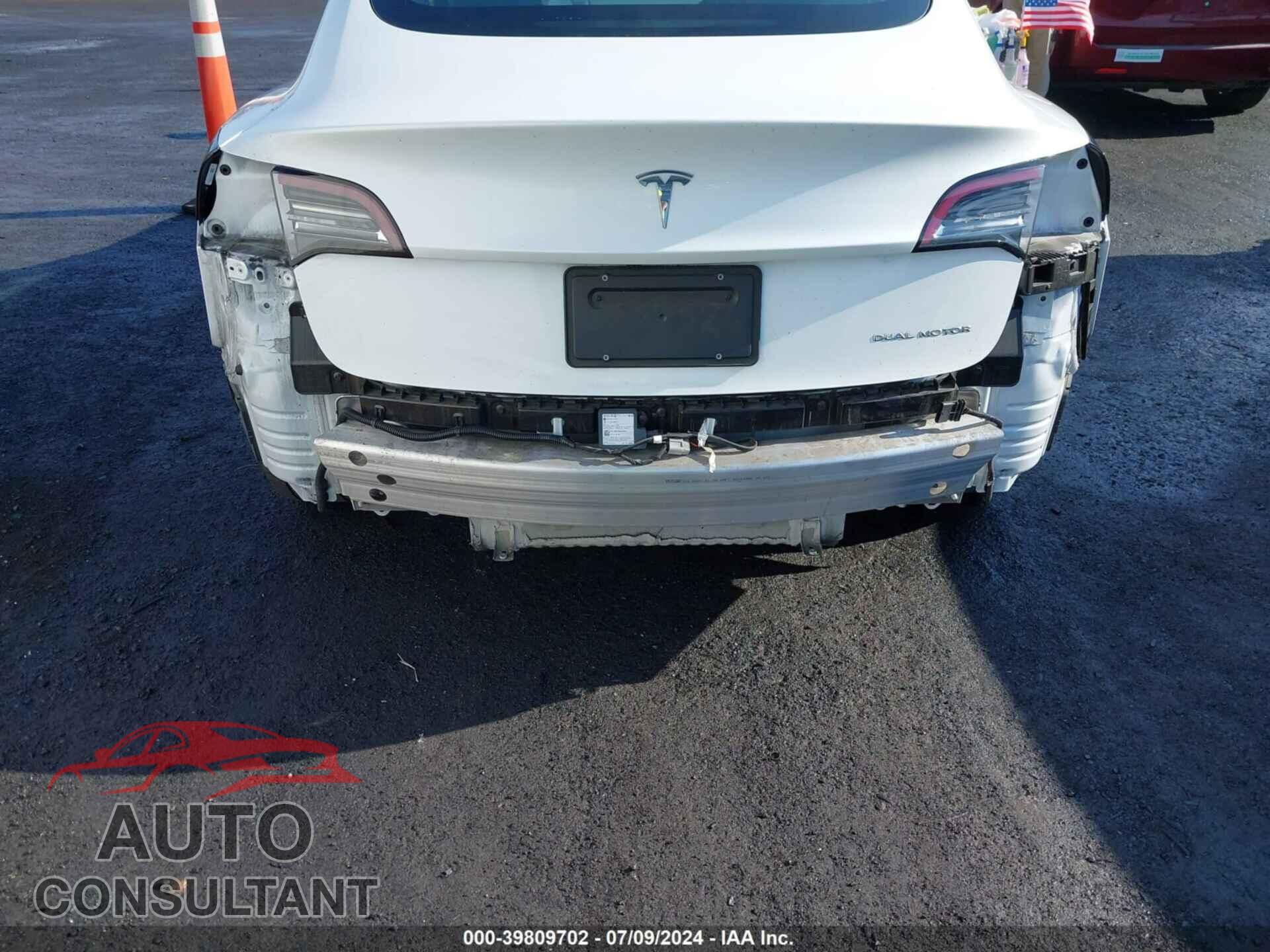 TESLA MODEL 3 2022 - 5YJ3E1EB2NF126044