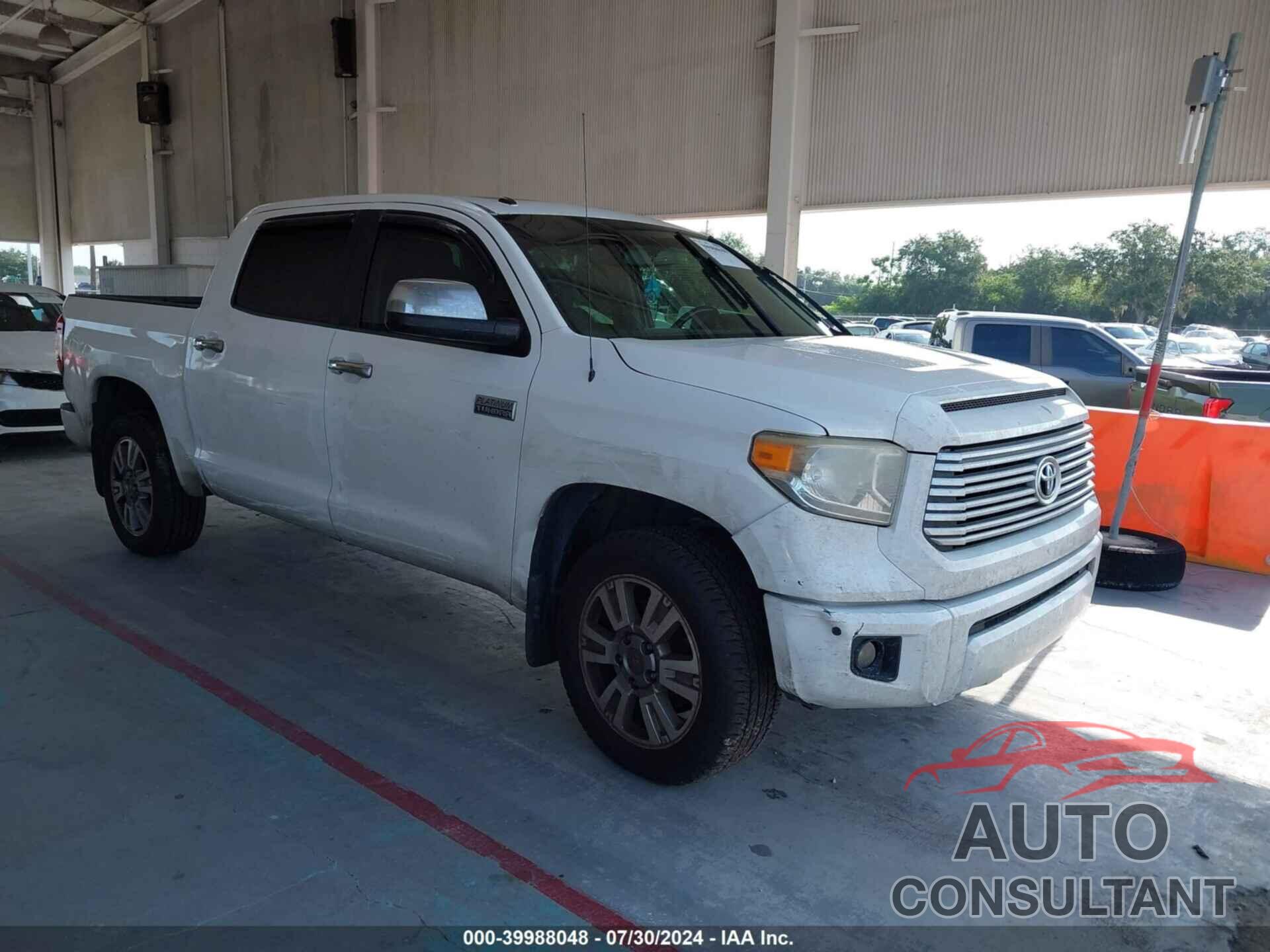 TOYOTA TUNDRA 2017 - 5TFGW5F19HX223893