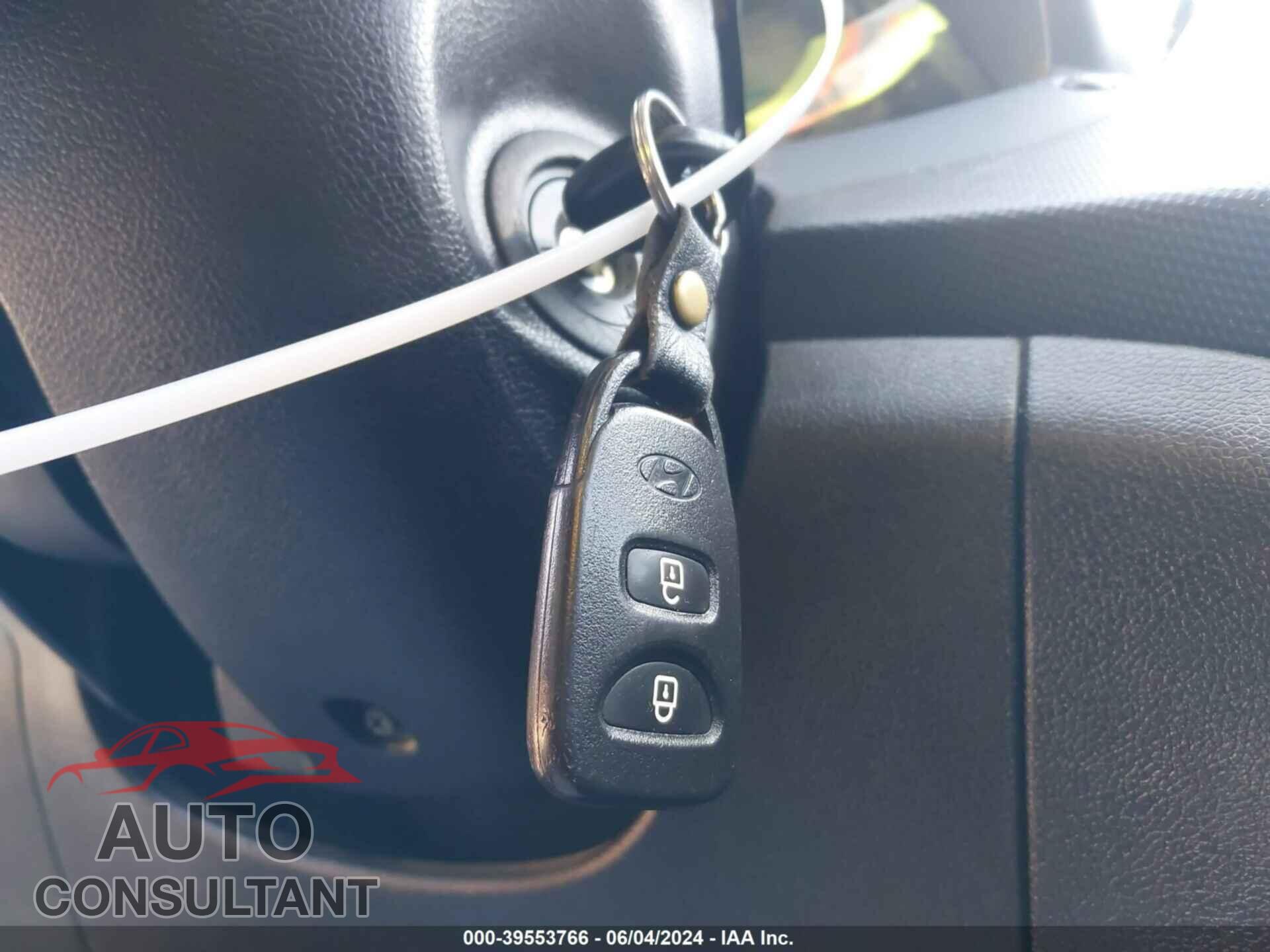 HYUNDAI ACCENT 2016 - KMHCT5AE6GU257562