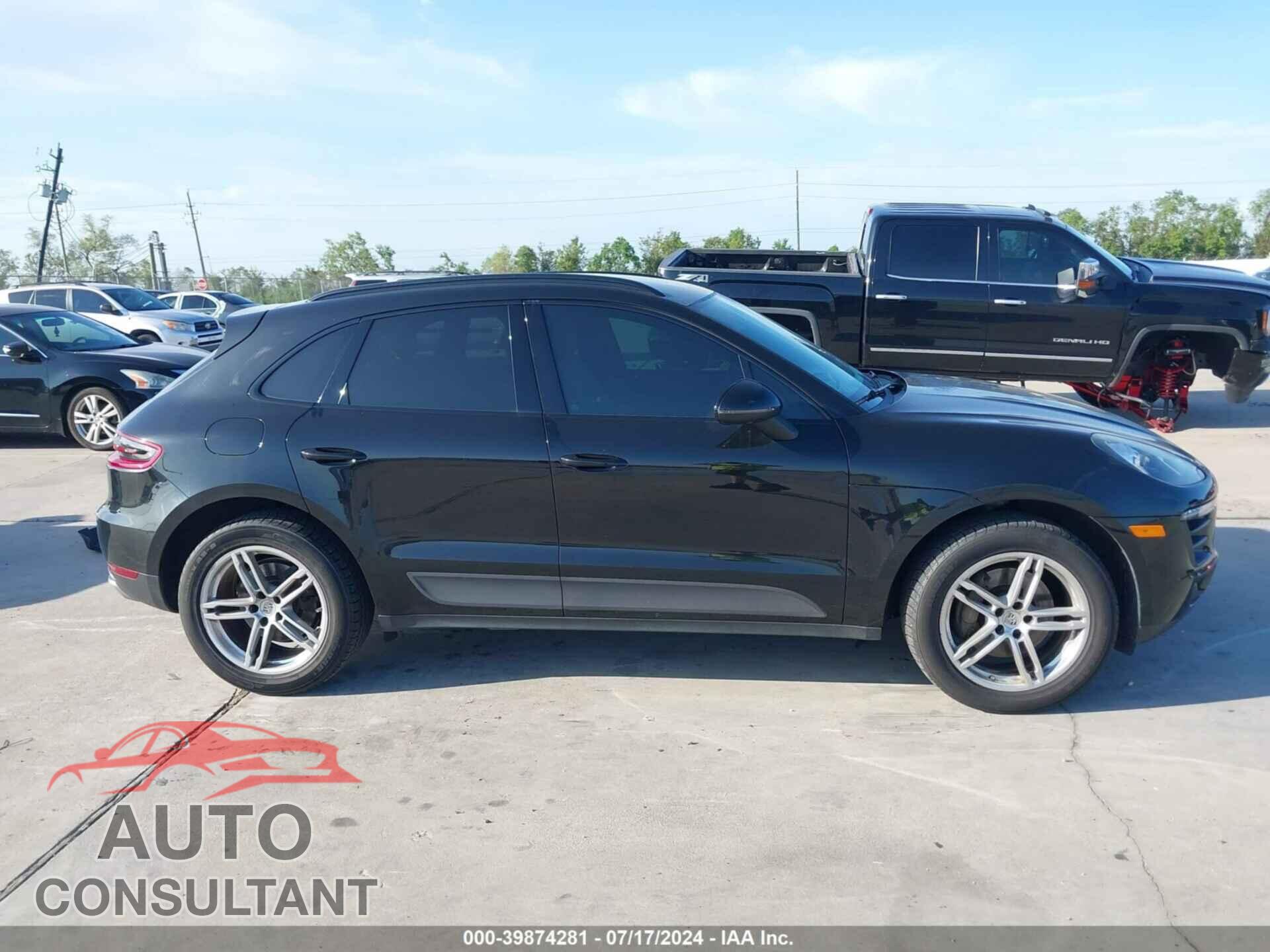 PORSCHE MACAN 2017 - WP1AA2A54HLB80650