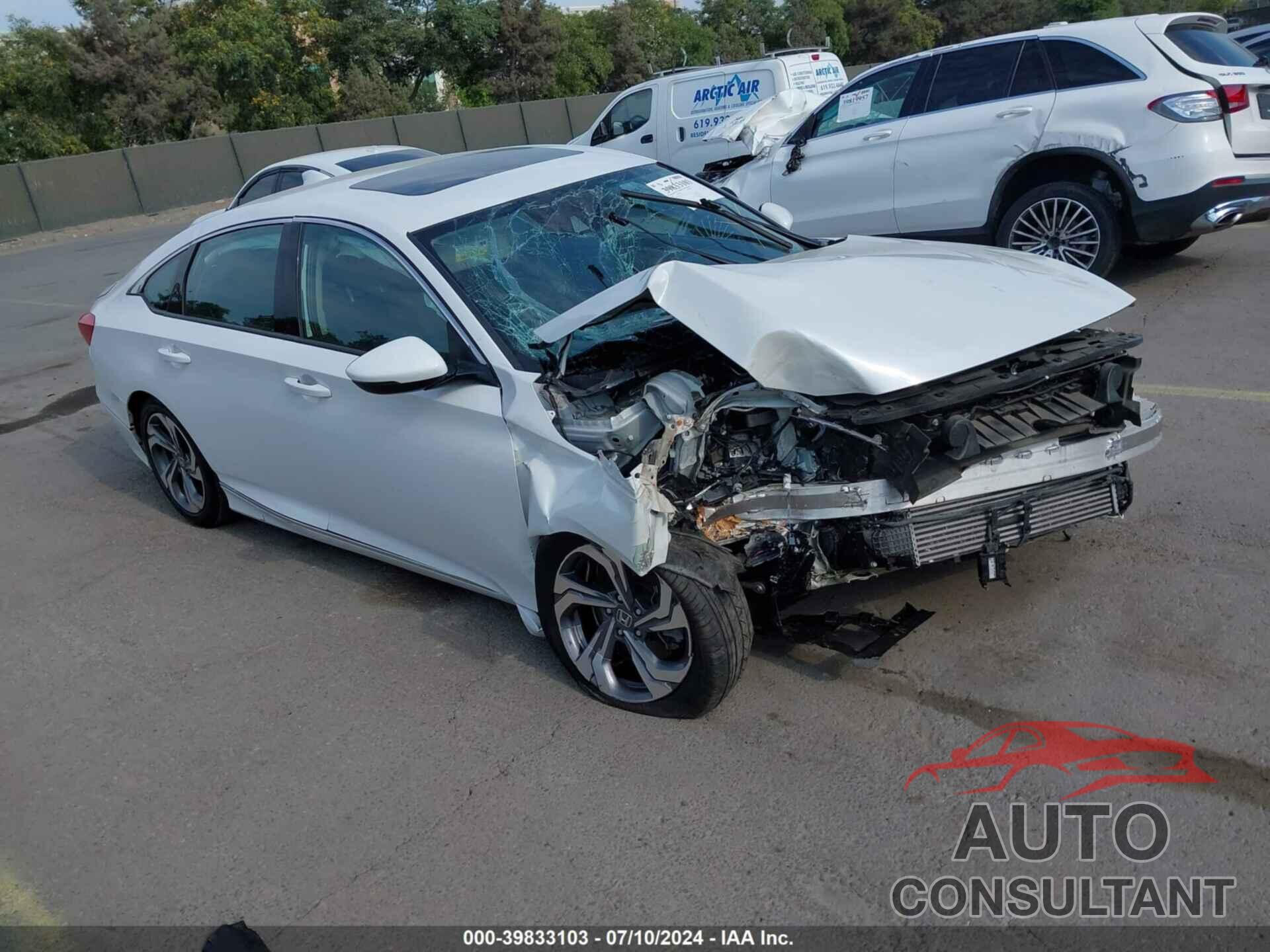 HONDA ACCORD 2018 - 1HGCV2F55JA001798