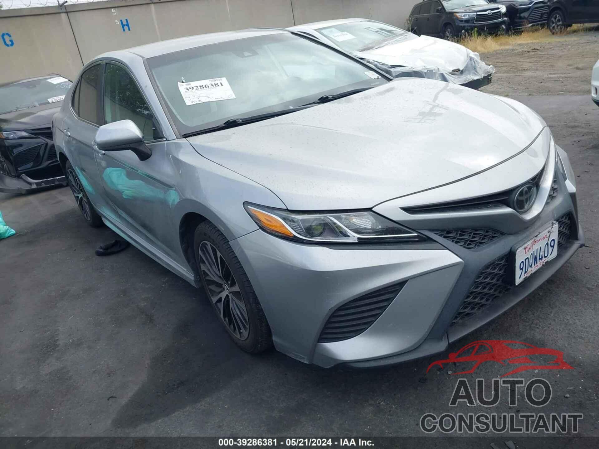 TOYOTA CAMRY 2019 - 4T1B11HK2KU854819
