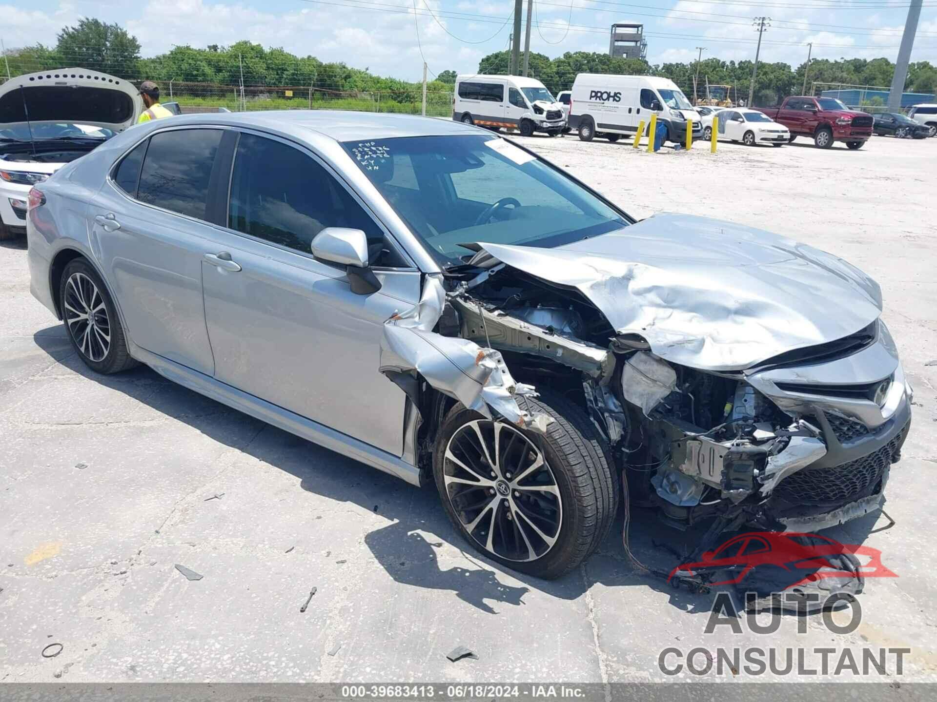 TOYOTA CAMRY 2019 - 4T1B11HK4KU834104