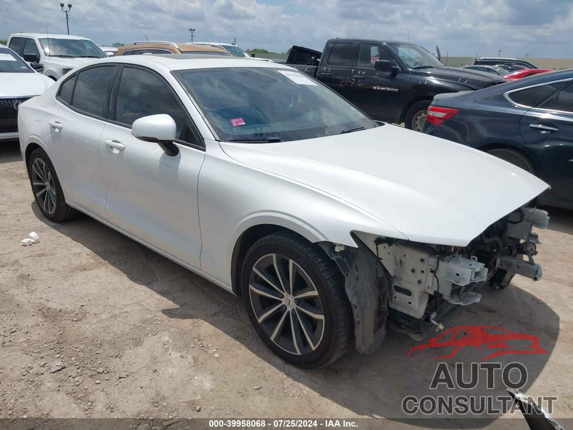 VOLVO S60 2021 - 7JR102FK3MG102559