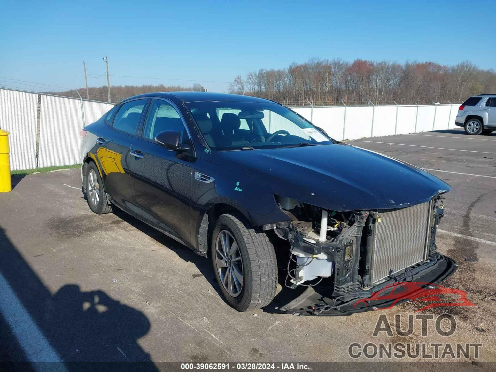 KIA OPTIMA 2018 - KNAGT4L35J5235871