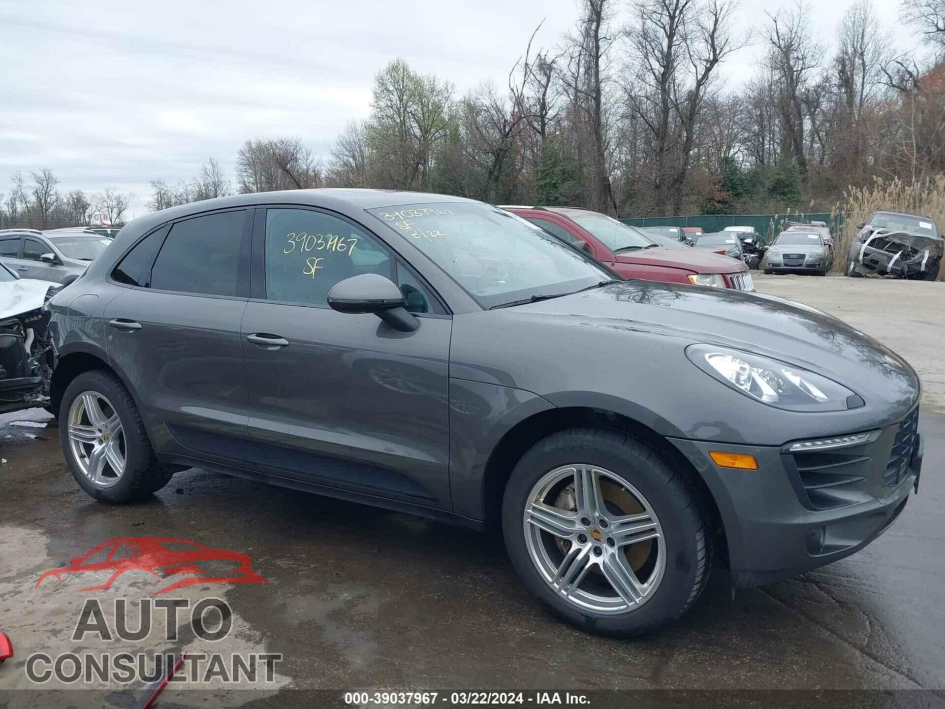 PORSCHE MACAN 2016 - WP1AB2A58GLB43967