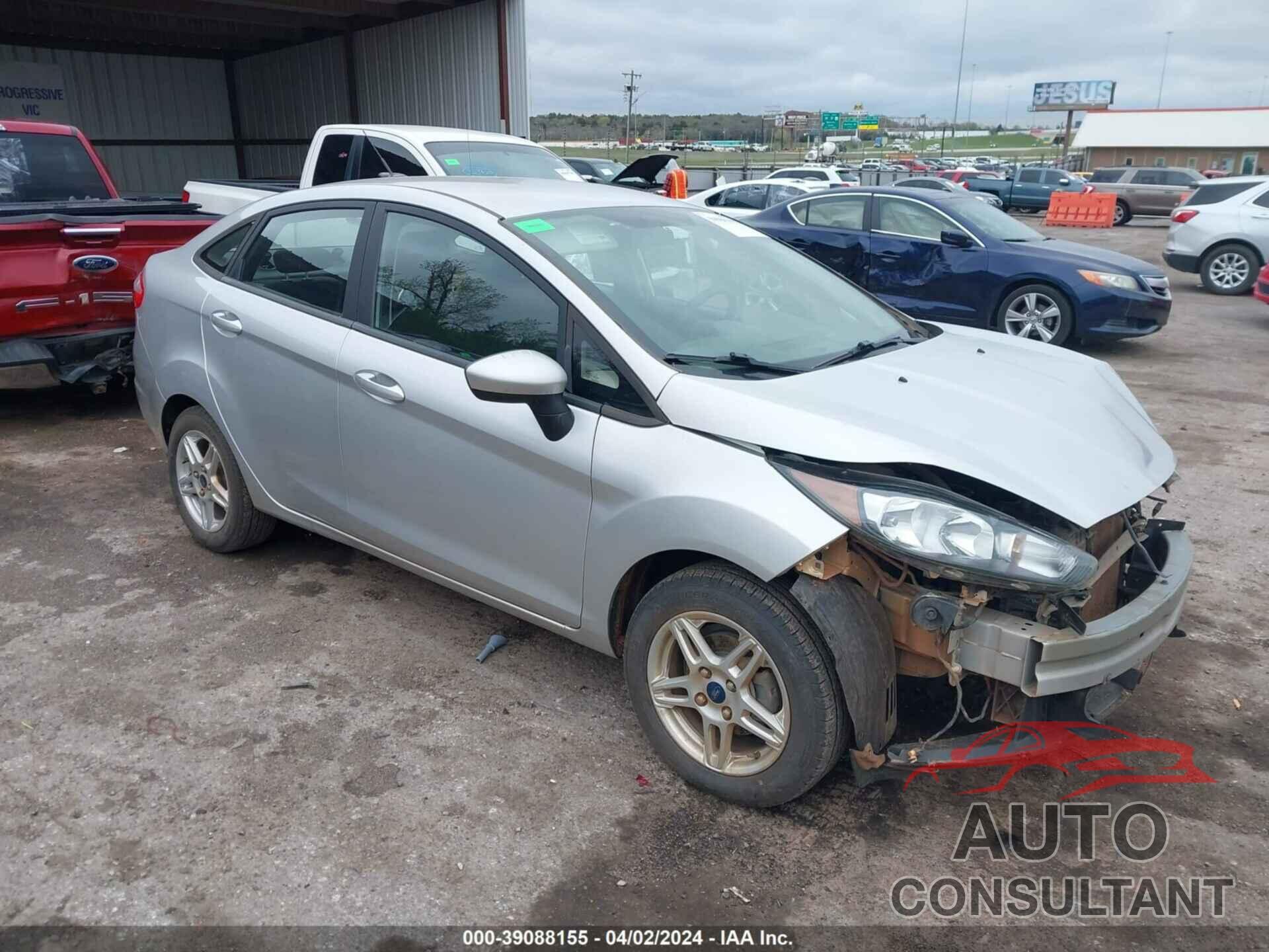 FORD FIESTA 2019 - 3FADP4BJ8KM121388