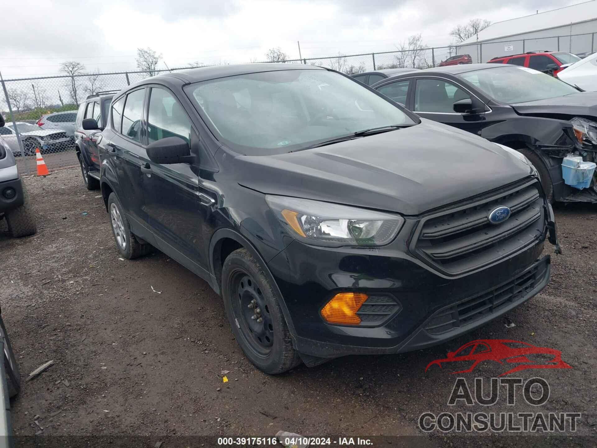 FORD ESCAPE 2018 - 1FMCU0F76JUC77957