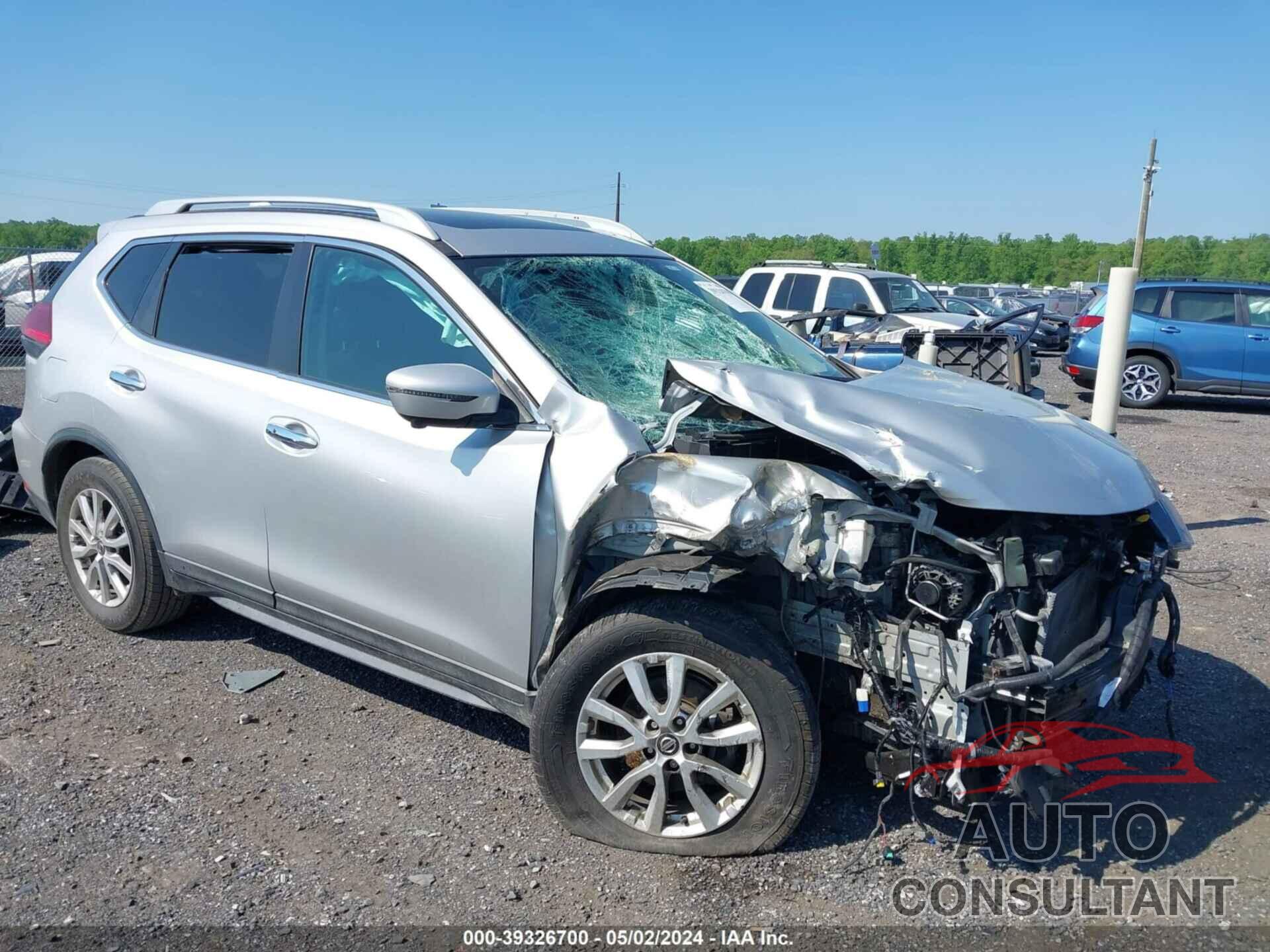 NISSAN ROGUE 2017 - 5N1AT2MV3HC843225