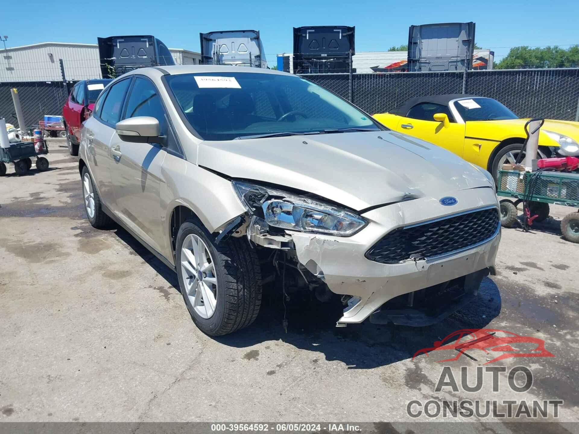 FORD FOCUS 2018 - 1FADP3K29JL312059