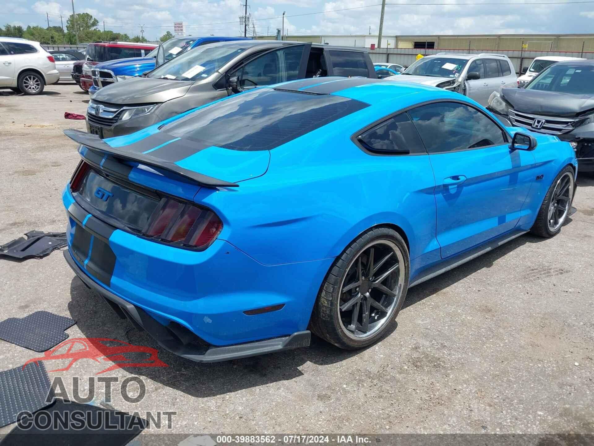 FORD MUSTANG 2017 - 1FA6P8CF8H5213187