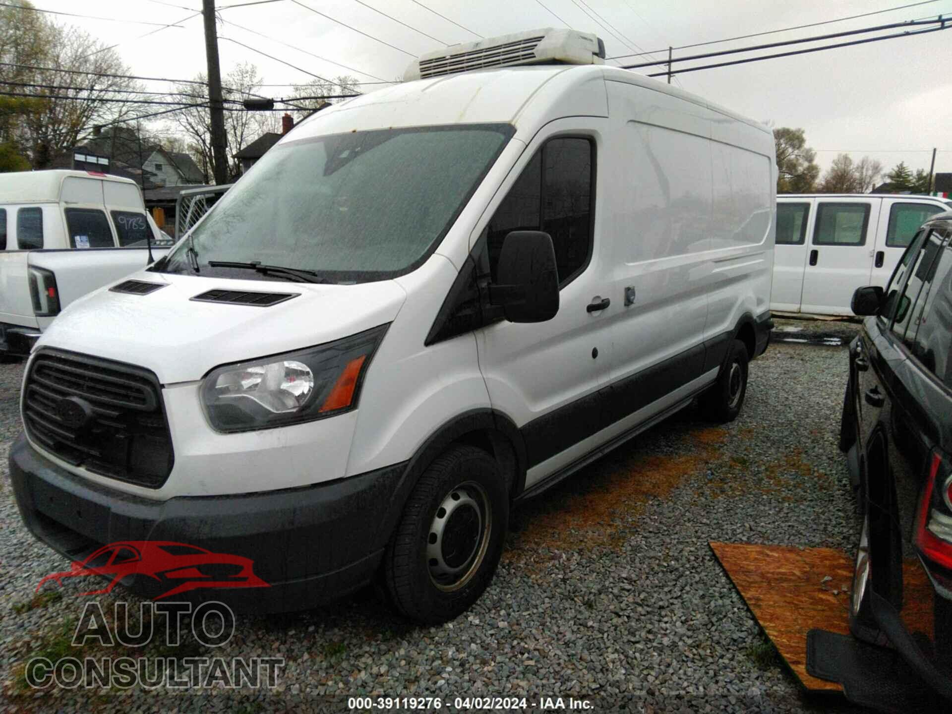 FORD TRANSIT 2017 - 1FTYR2CM8HKA22332