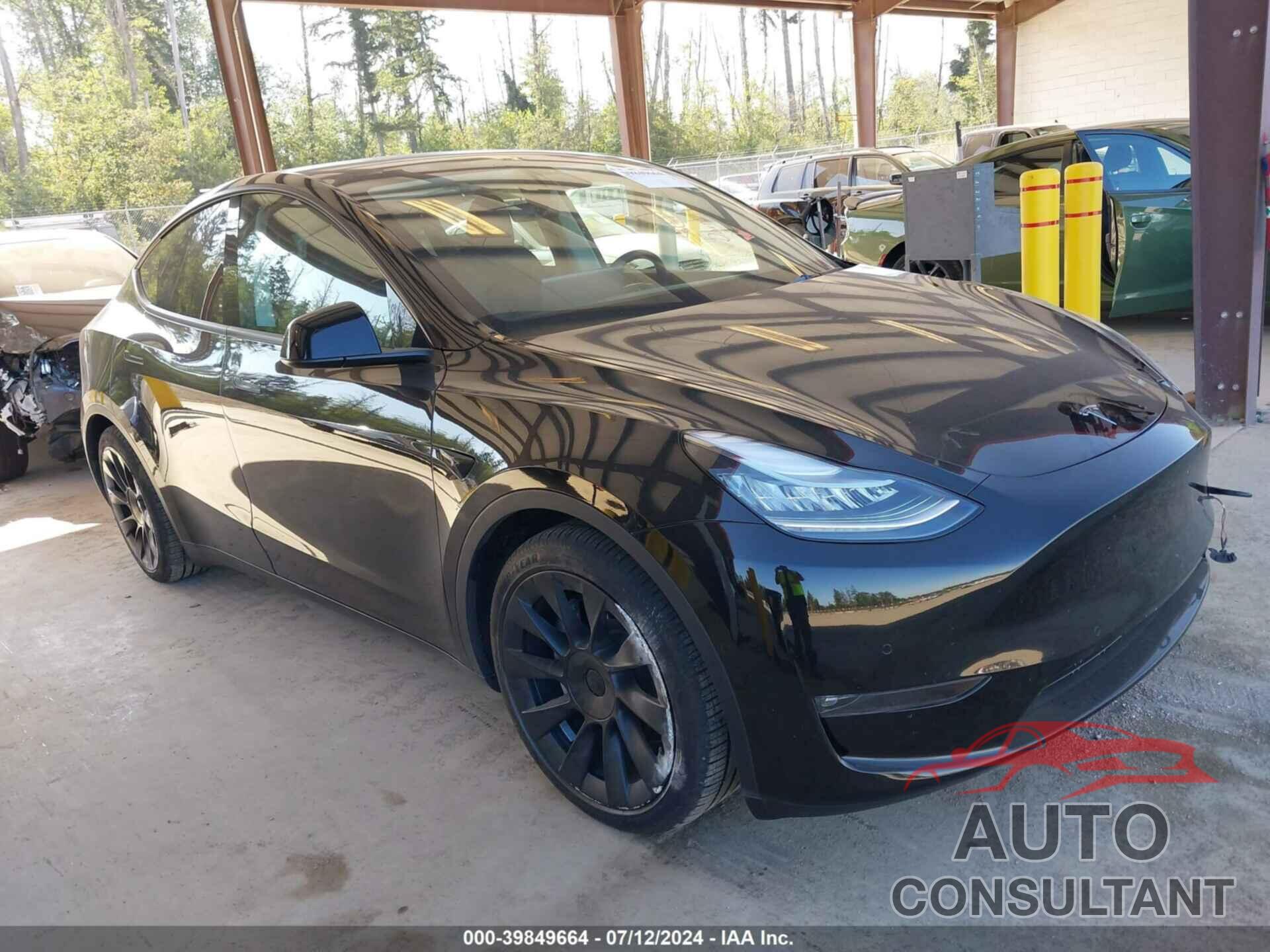 TESLA MODEL Y 2021 - 5YJYGAEE7MF128672