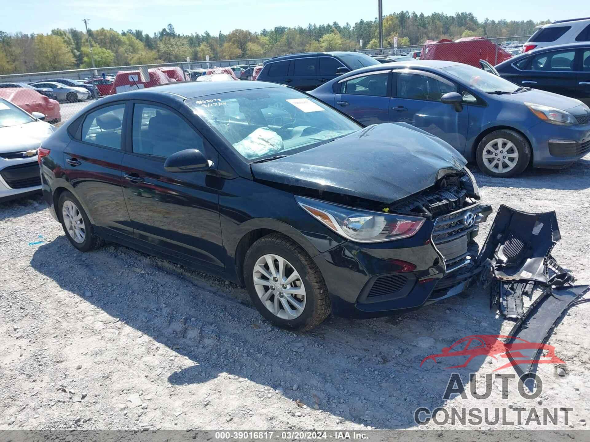 HYUNDAI ACCENT 2018 - 3KPC24A32JE012232