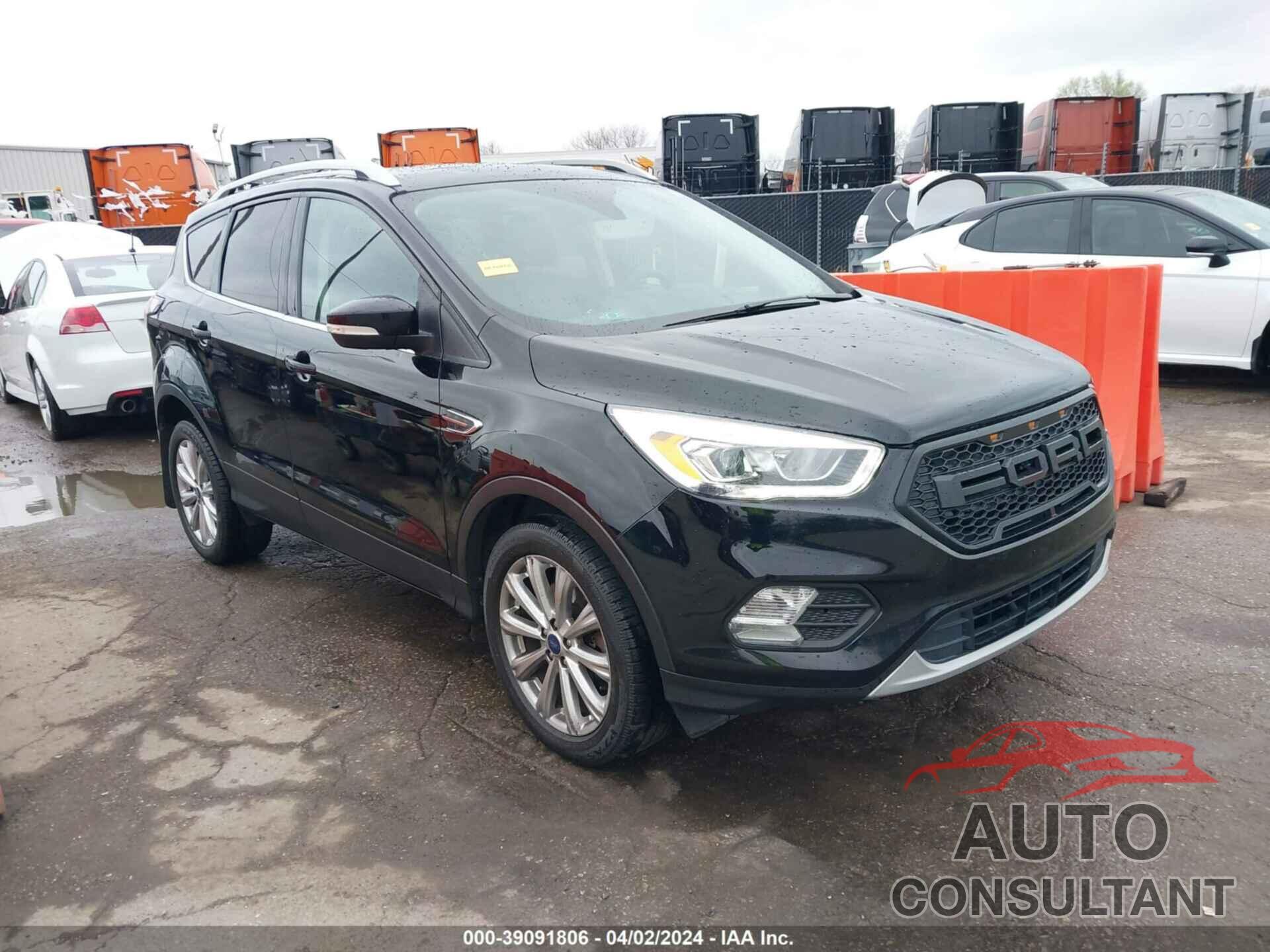 FORD ESCAPE 2017 - 1FMCU9J99HUB91081