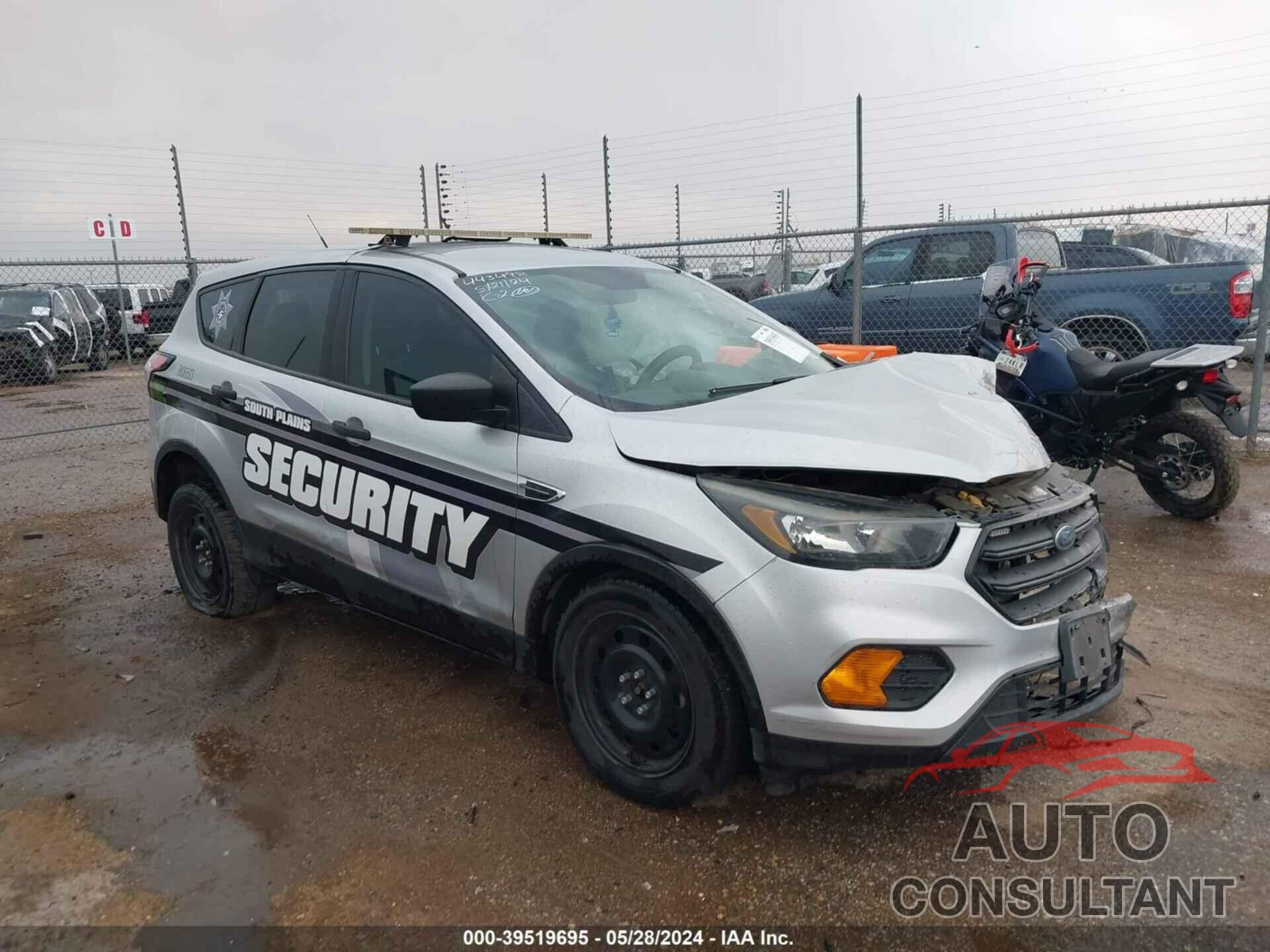 FORD ESCAPE 2018 - 1FMCU0F78JUB10998