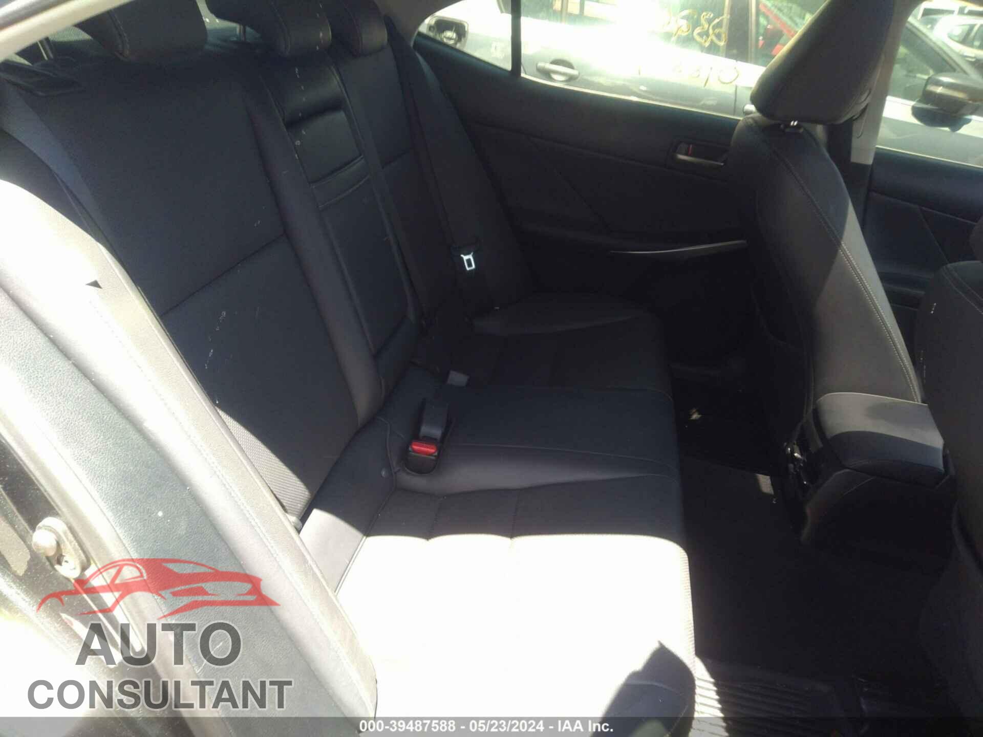 LEXUS IS 2017 - JTHCM1D28H5018844